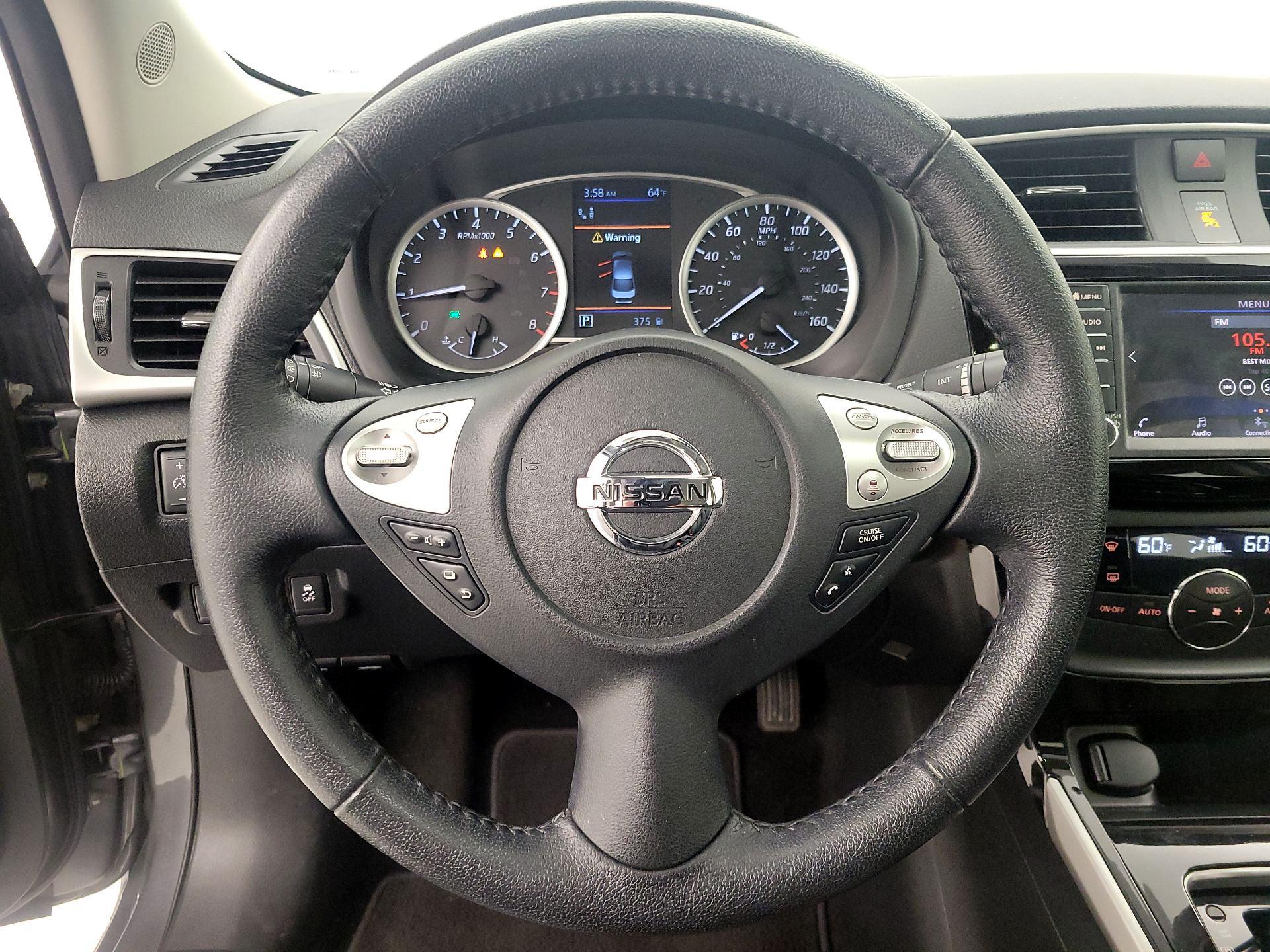 Thumbnail: 2019 Nissan Sentra - 10