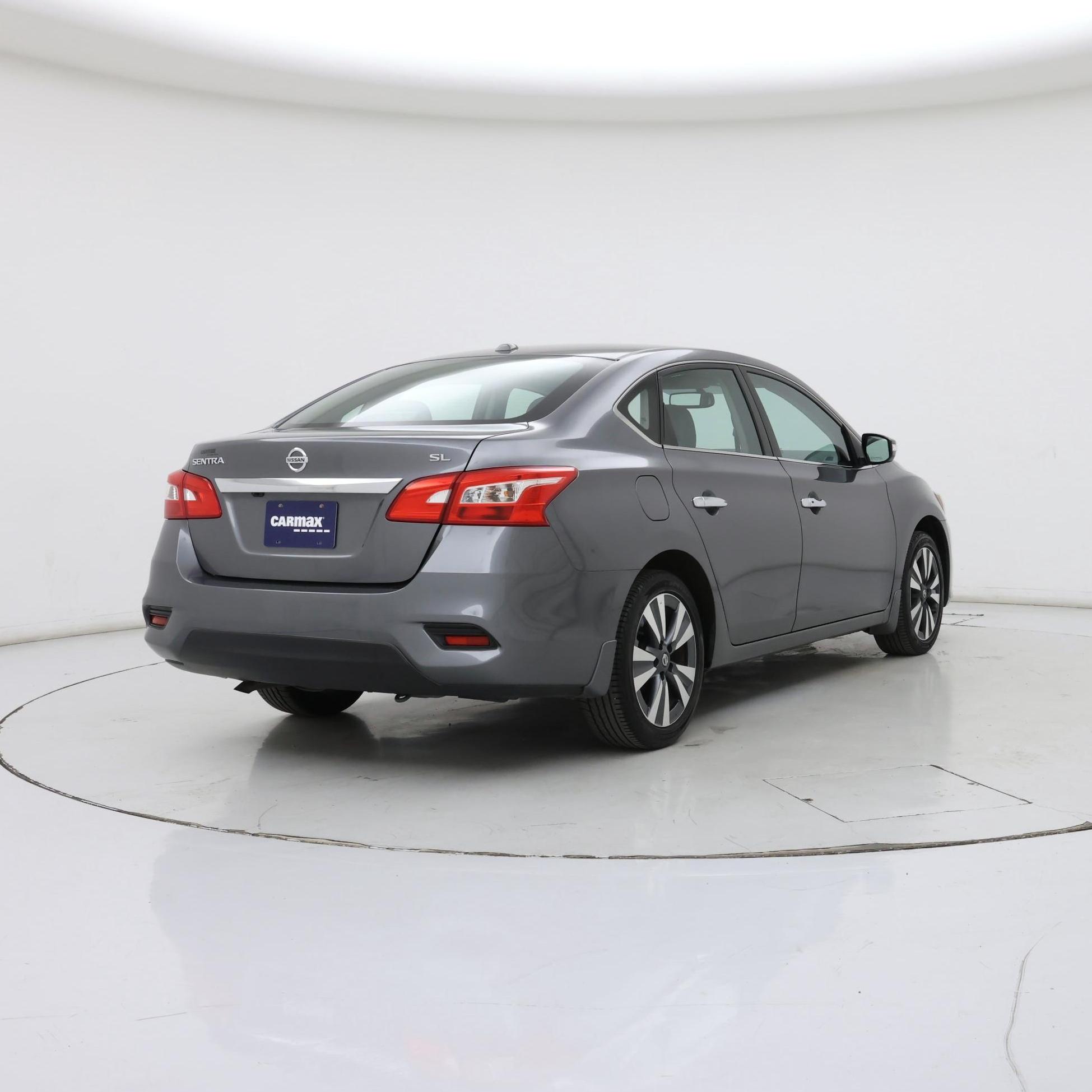 Thumbnail: 2019 Nissan Sentra - 8