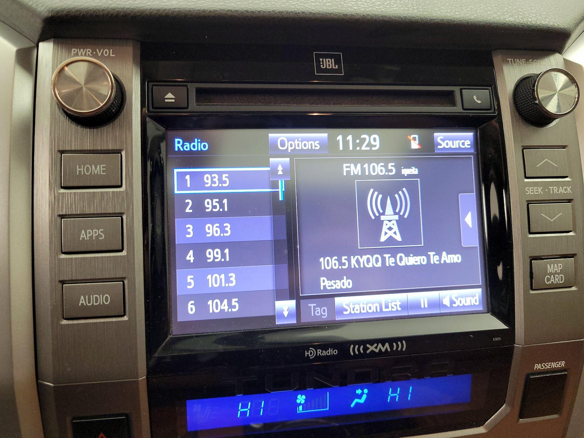 Thumbnail: 2015 Toyota Tundra - 16