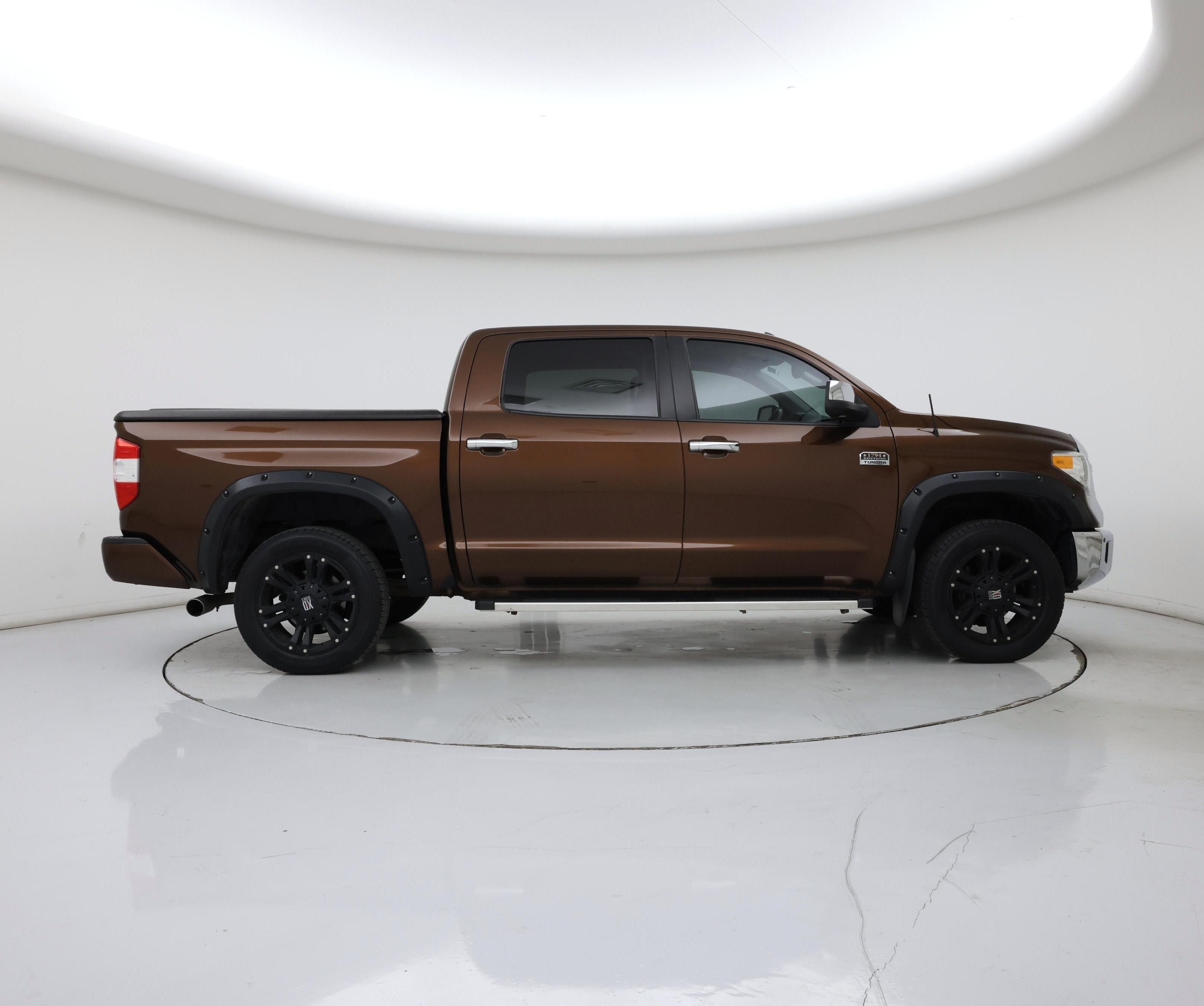 Thumbnail: 2015 Toyota Tundra - 7