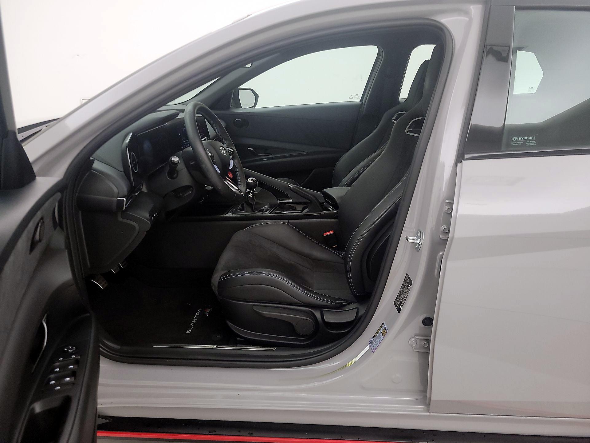 Thumbnail: 2023 Hyundai Elantra - 11