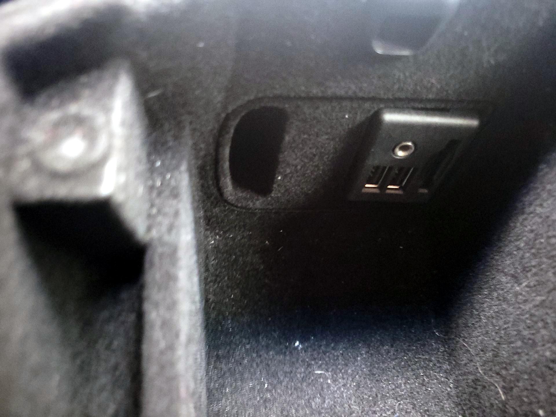 Thumbnail: 2015 Cadillac ATS - 18