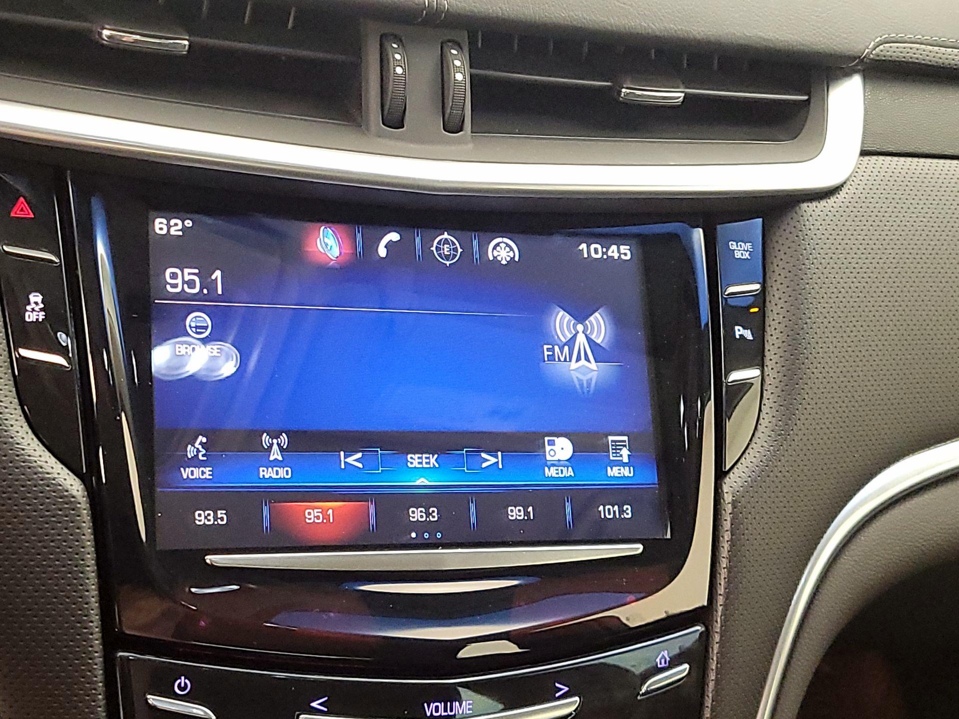 Thumbnail: 2015 Cadillac XTS - 14