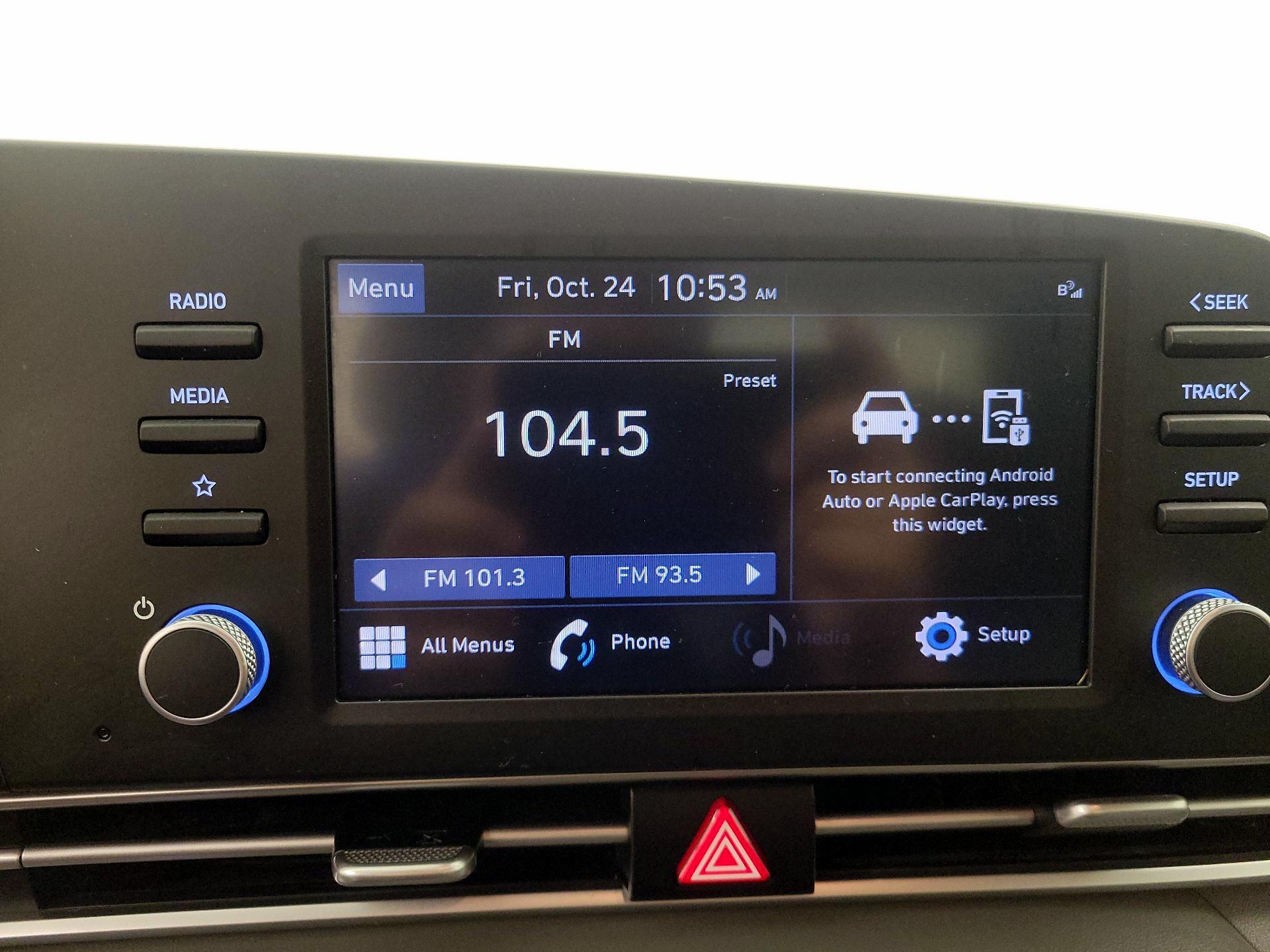 Thumbnail: 2023 Hyundai Elantra - 15