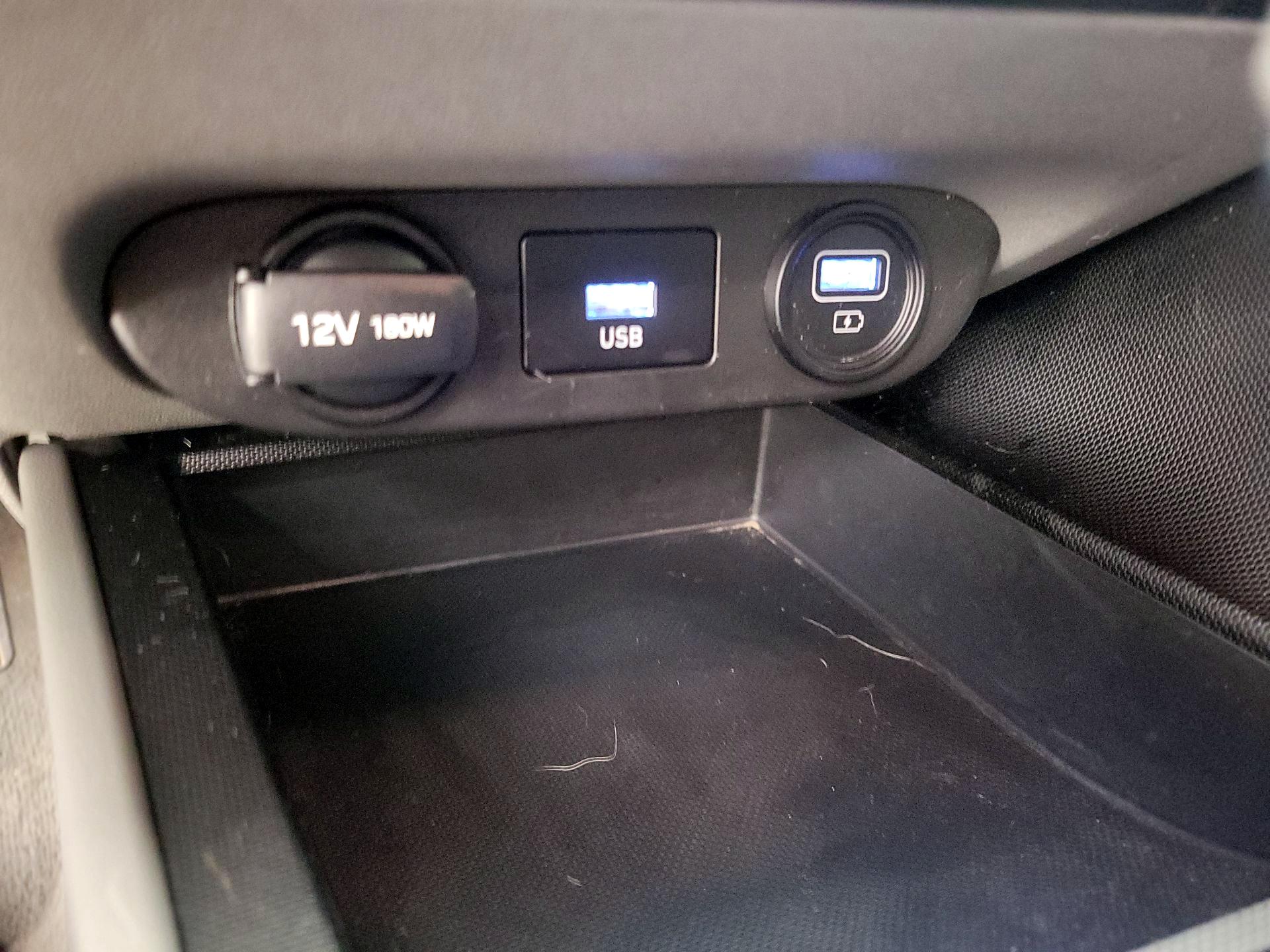 Thumbnail: 2023 Hyundai Elantra - 18