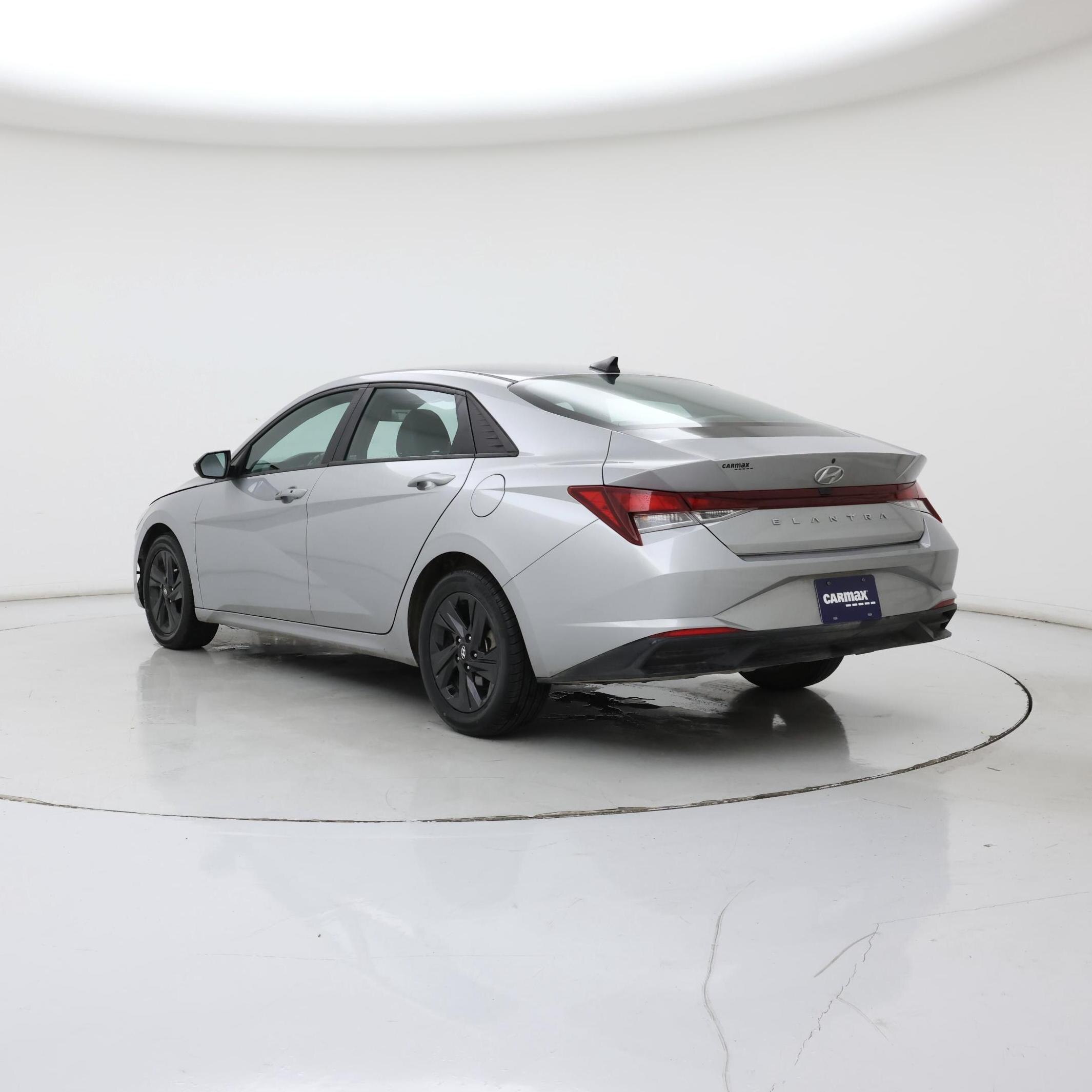 Thumbnail: 2023 Hyundai Elantra - 2