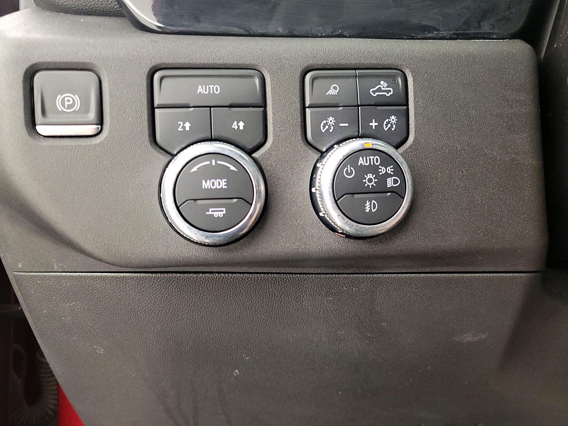 Thumbnail: 2024 GMC Sierra 1500 - 13