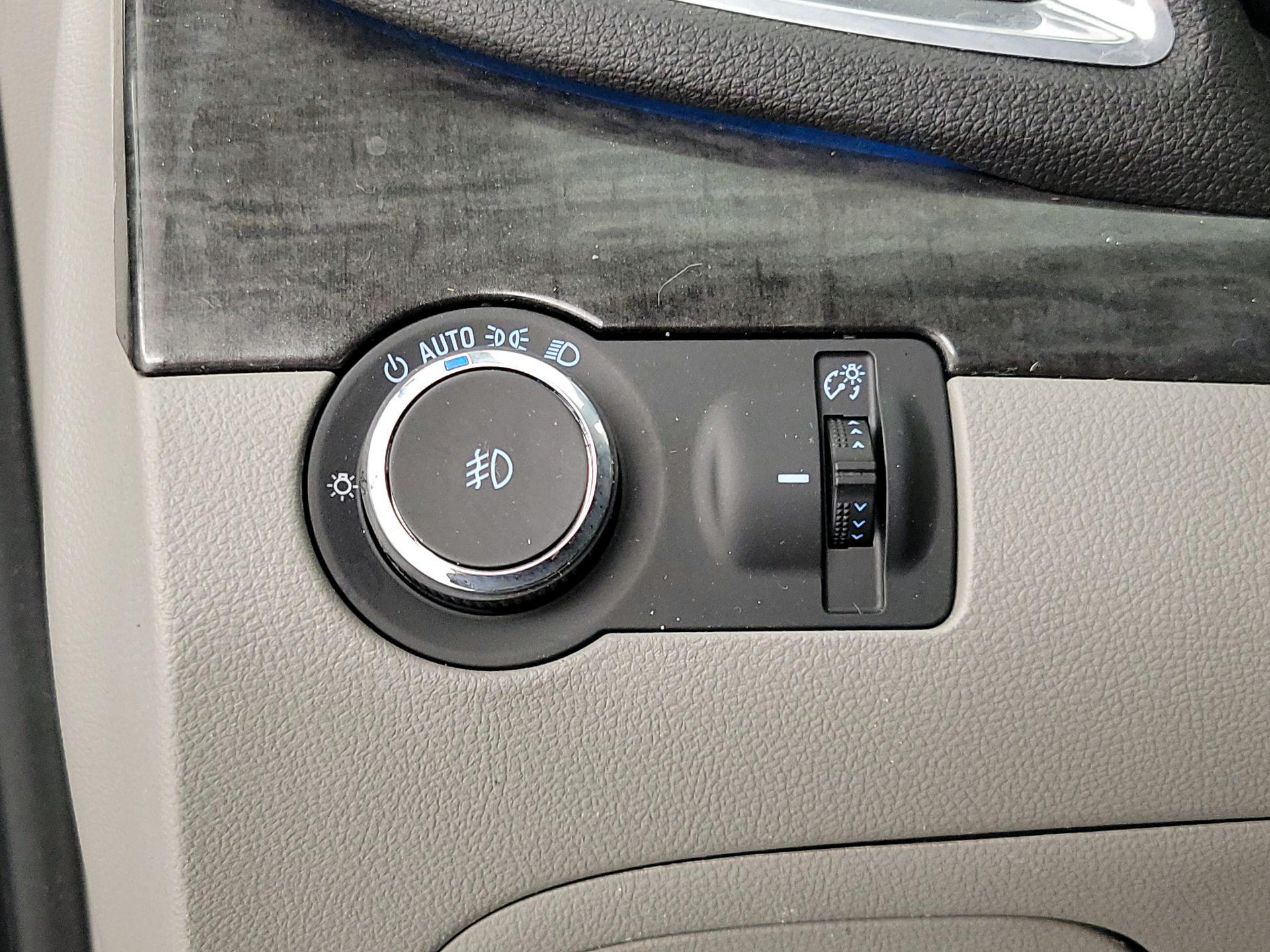 Thumbnail: 2015 Buick Encore - 13