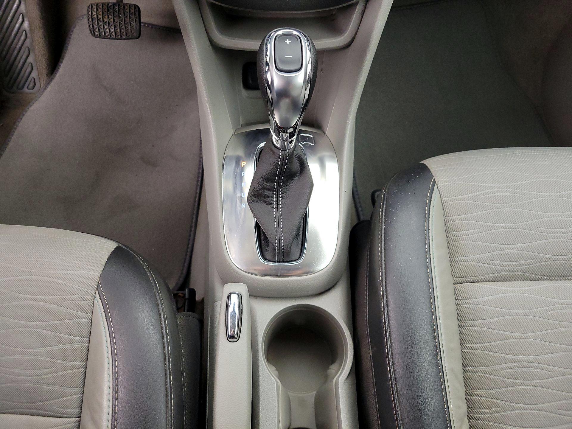 Thumbnail: 2015 Buick Encore - 17