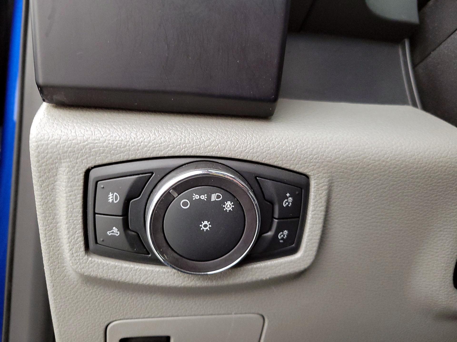 Thumbnail: 2018 Ford F-150 - 13