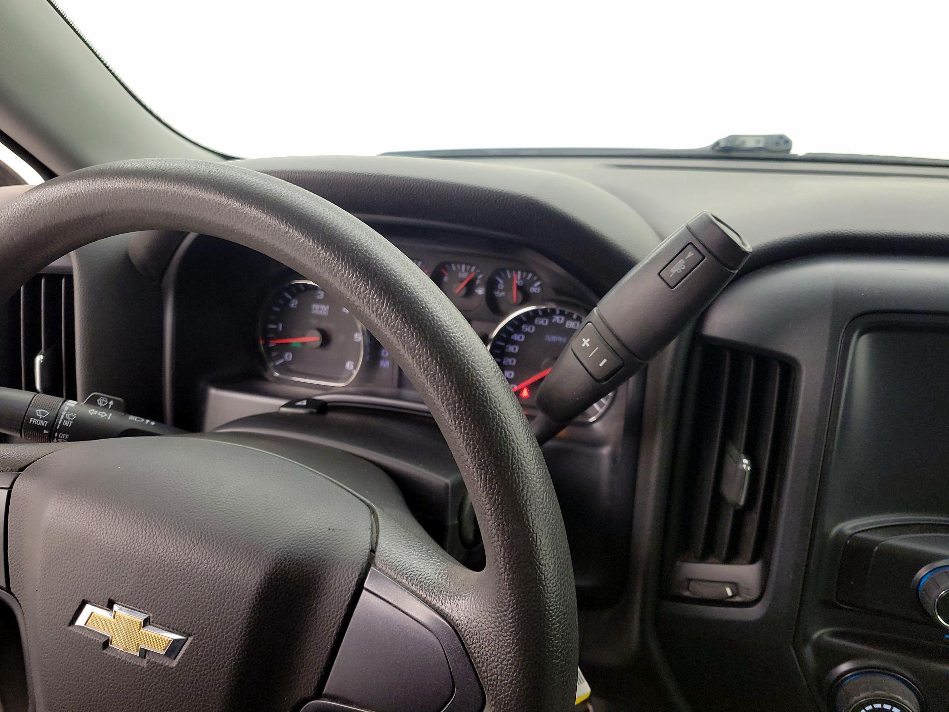 Thumbnail: 2015 Chevrolet Silverado 1500 - 16