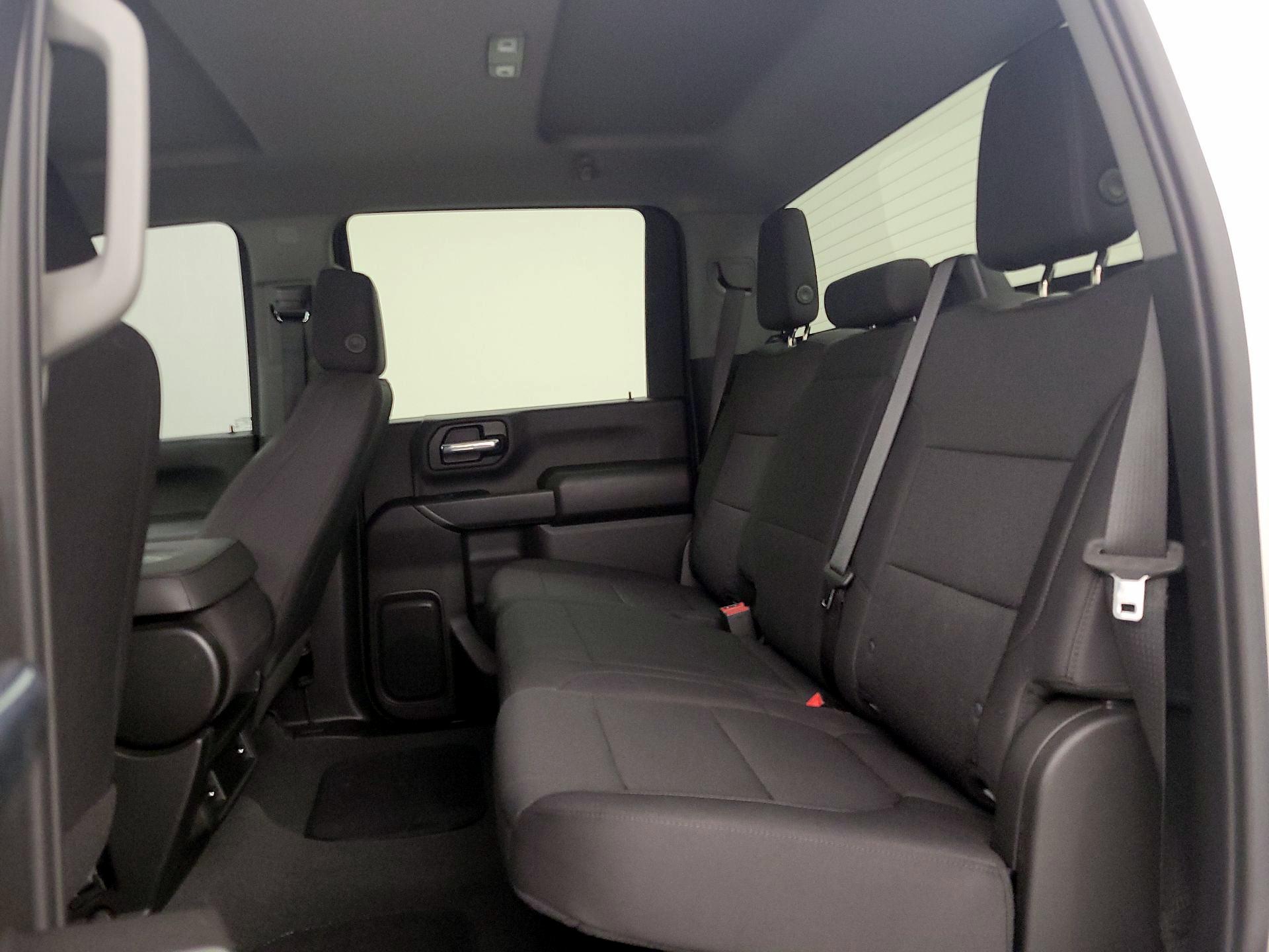 Thumbnail: 2023 Chevrolet Silverado 2500 - 19