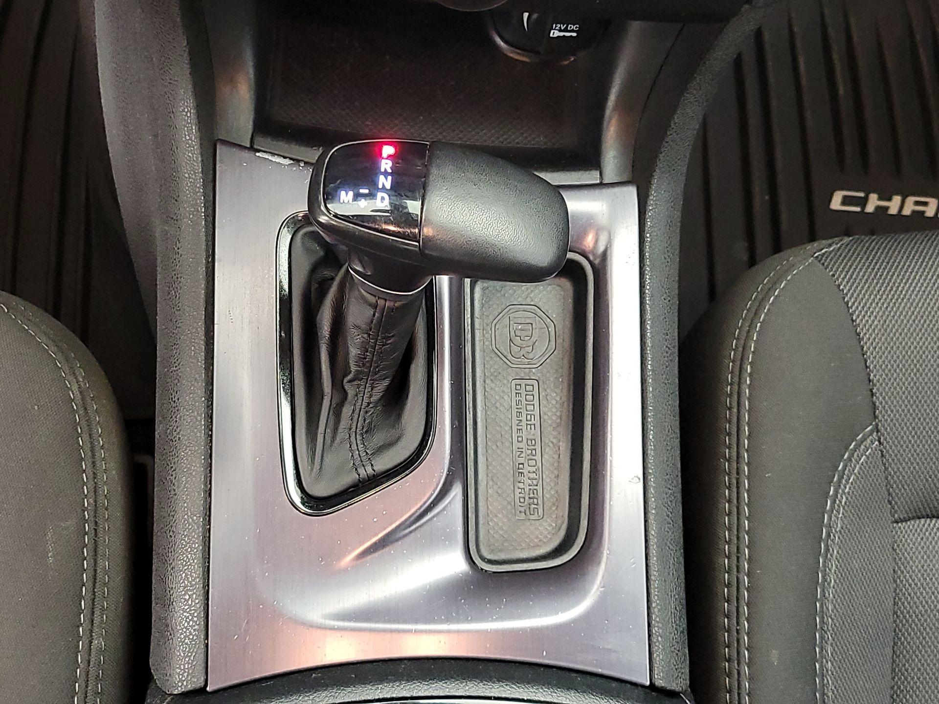 Thumbnail: 2017 Dodge Charger - 16