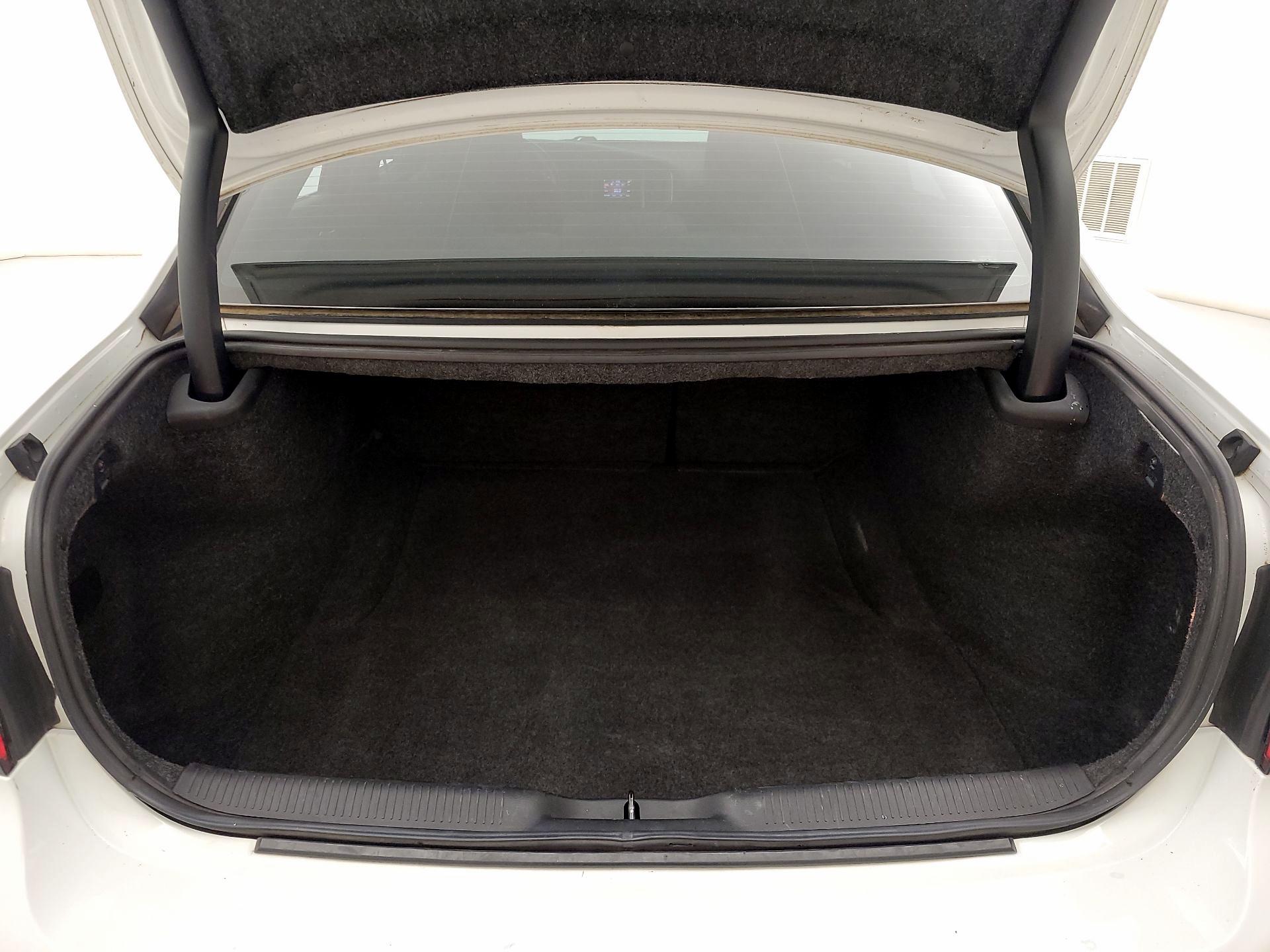 Thumbnail: 2017 Dodge Charger - 19