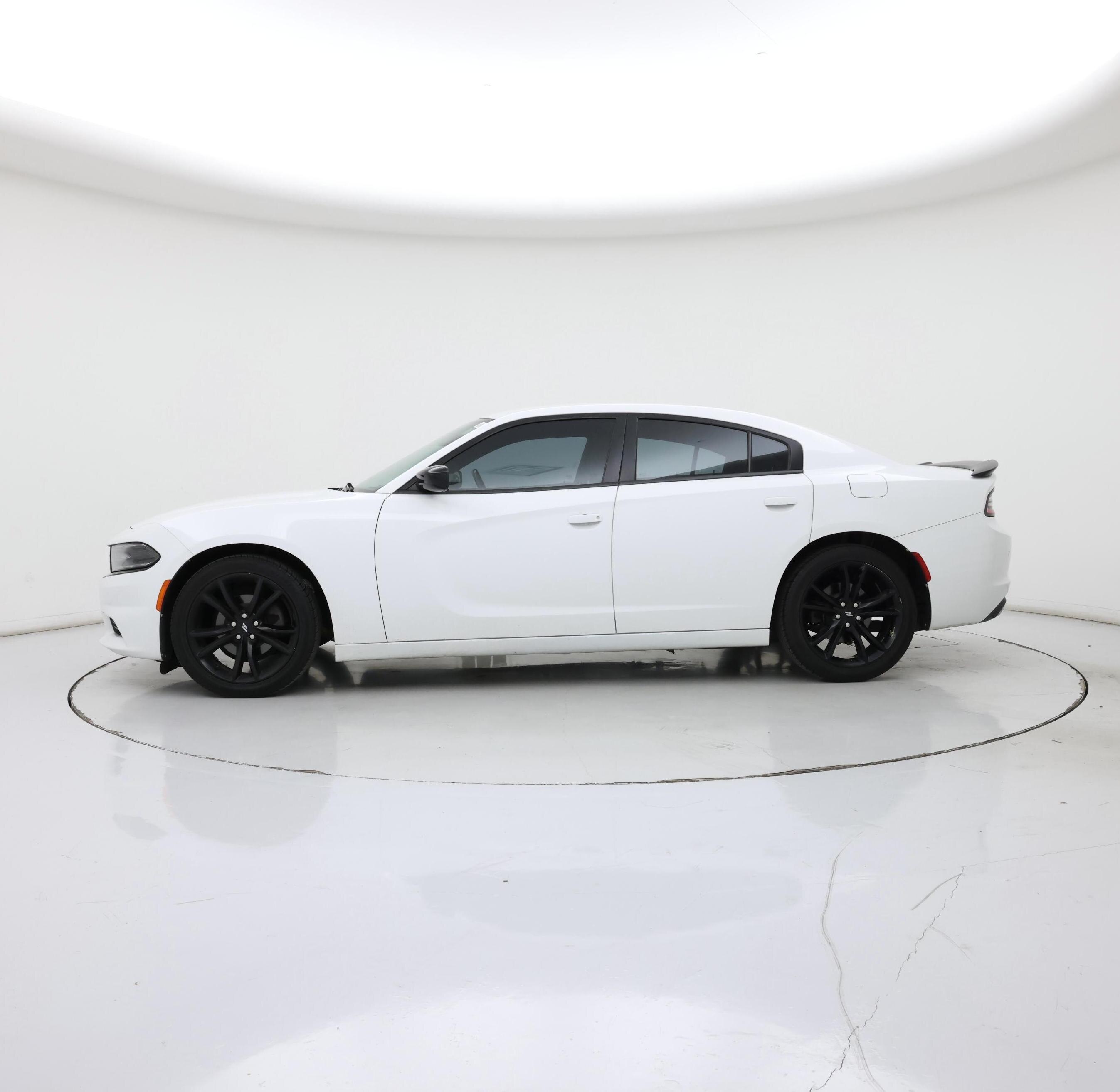 Thumbnail: 2017 Dodge Charger - 3