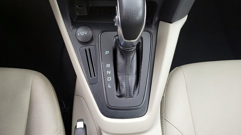 2018 Ford Focus SE 17