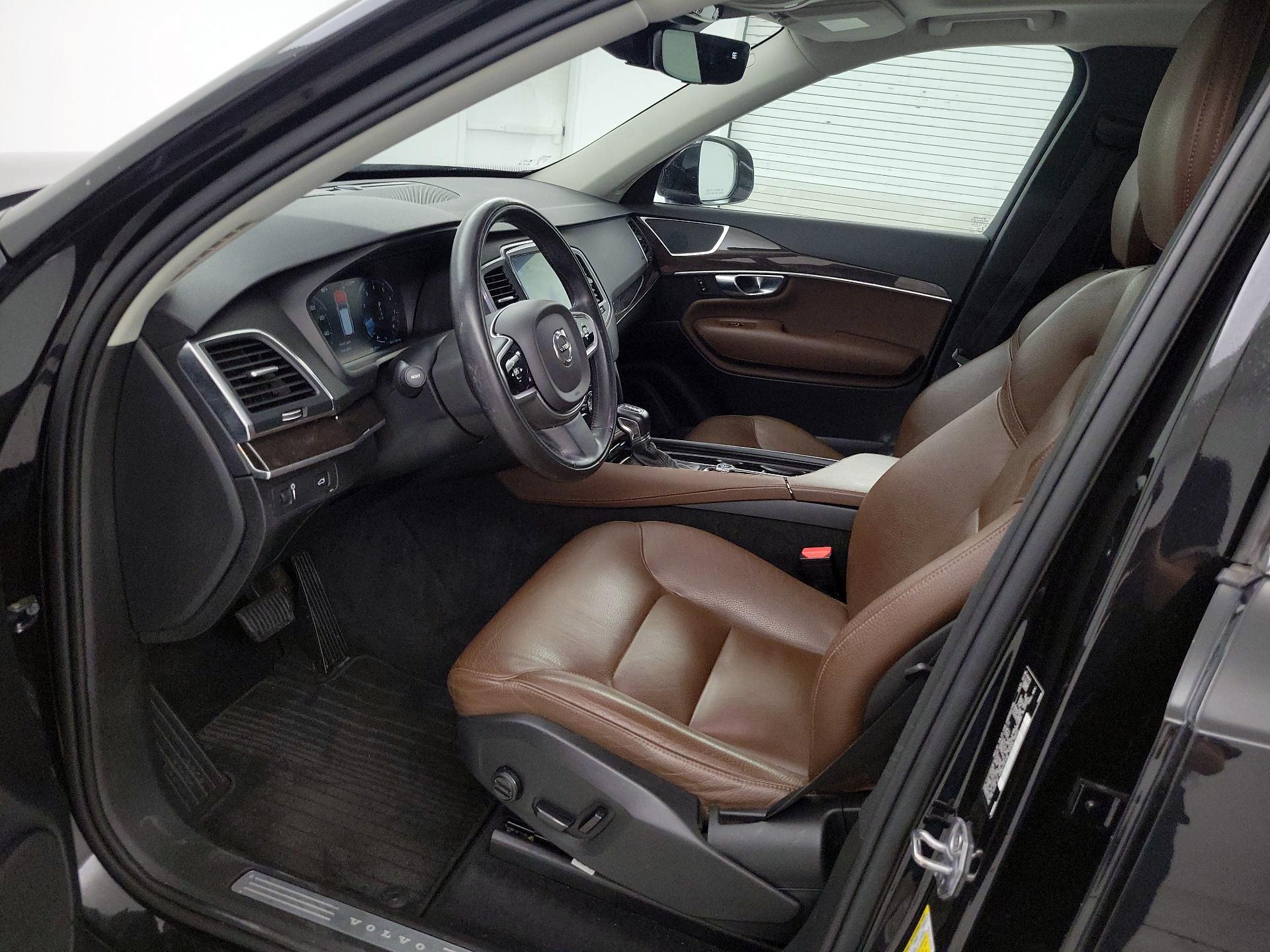 Thumbnail: 2019 Volvo XC90 - 11