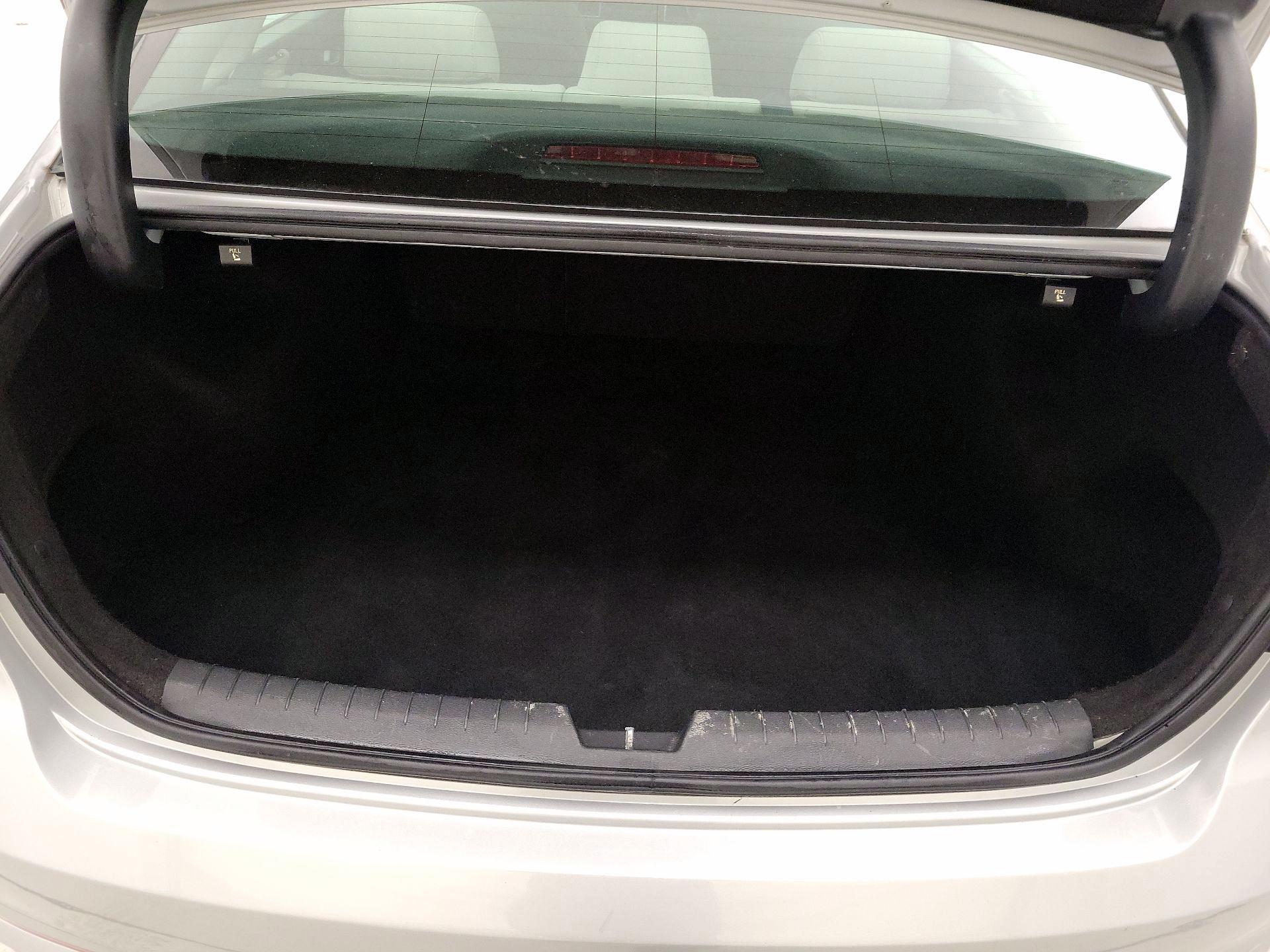 Thumbnail: 2015 Hyundai Sonata - 19