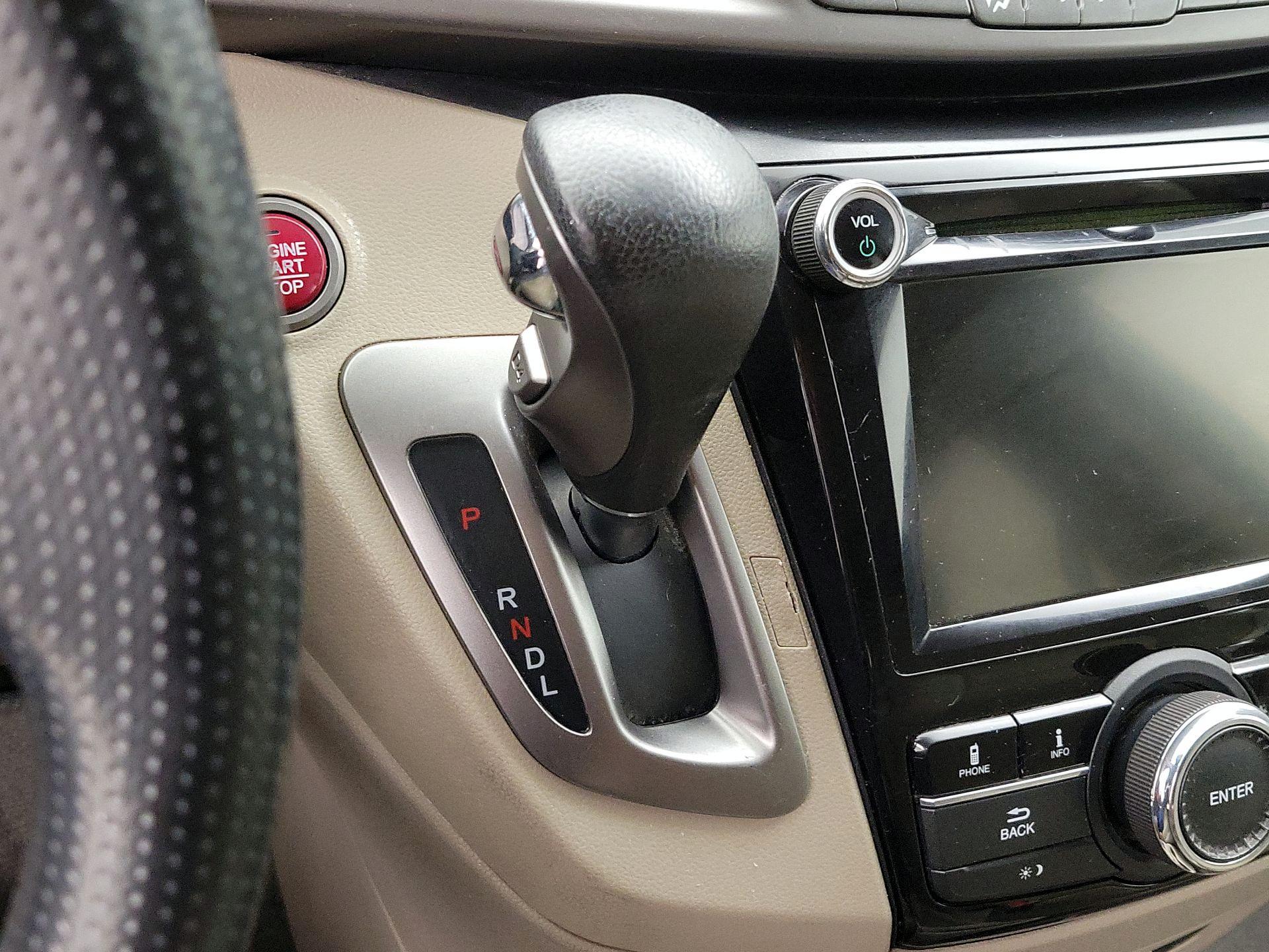 Thumbnail: 2016 Honda Odyssey - 17