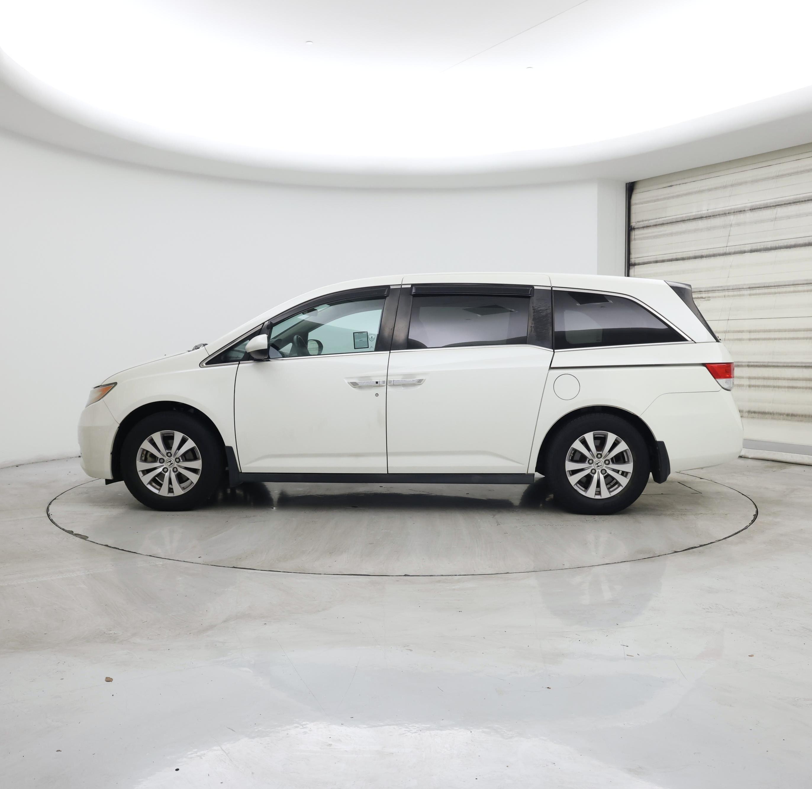 Thumbnail: 2016 Honda Odyssey - 3