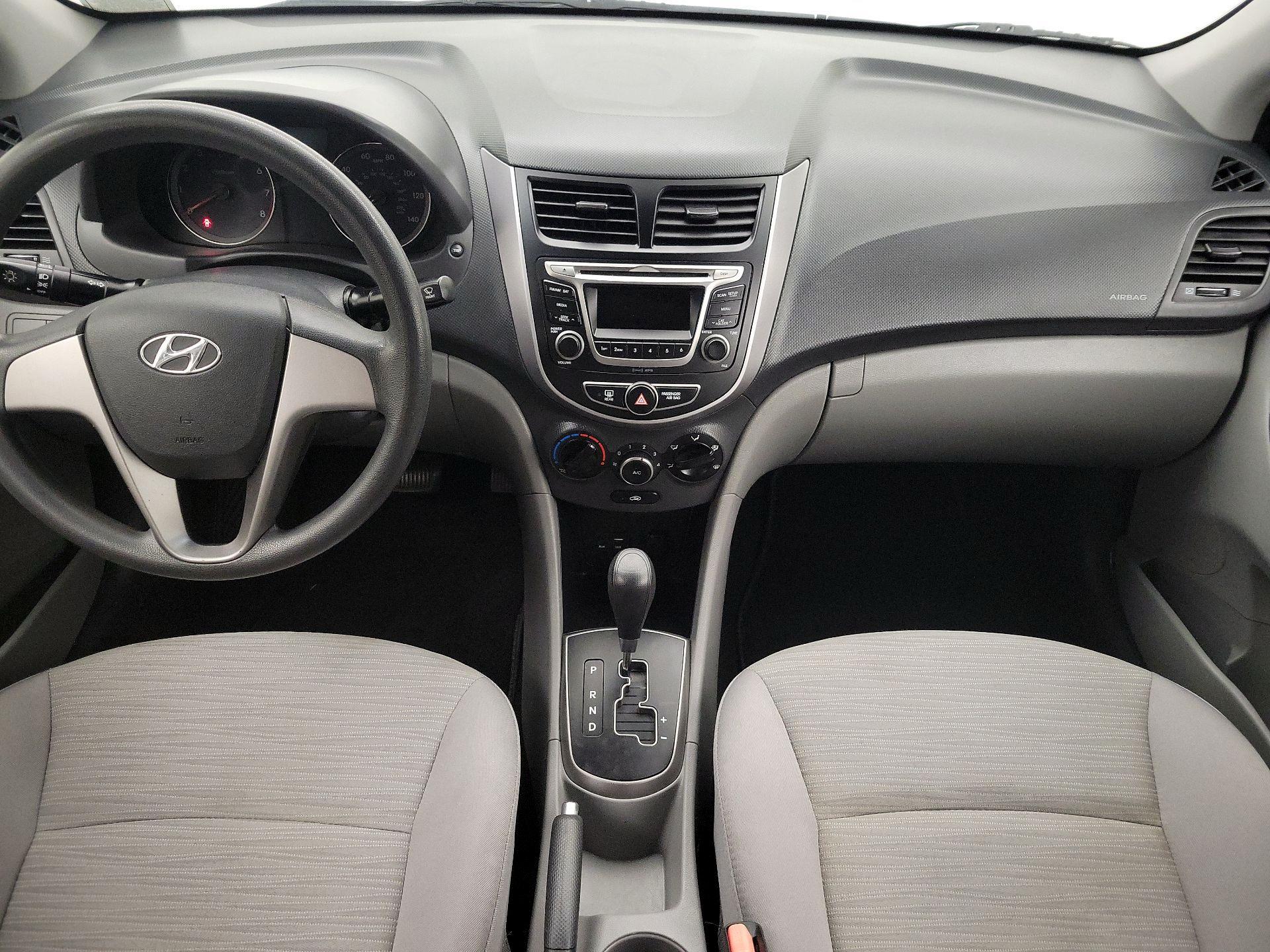 Thumbnail: 2016 Hyundai Accent - 9