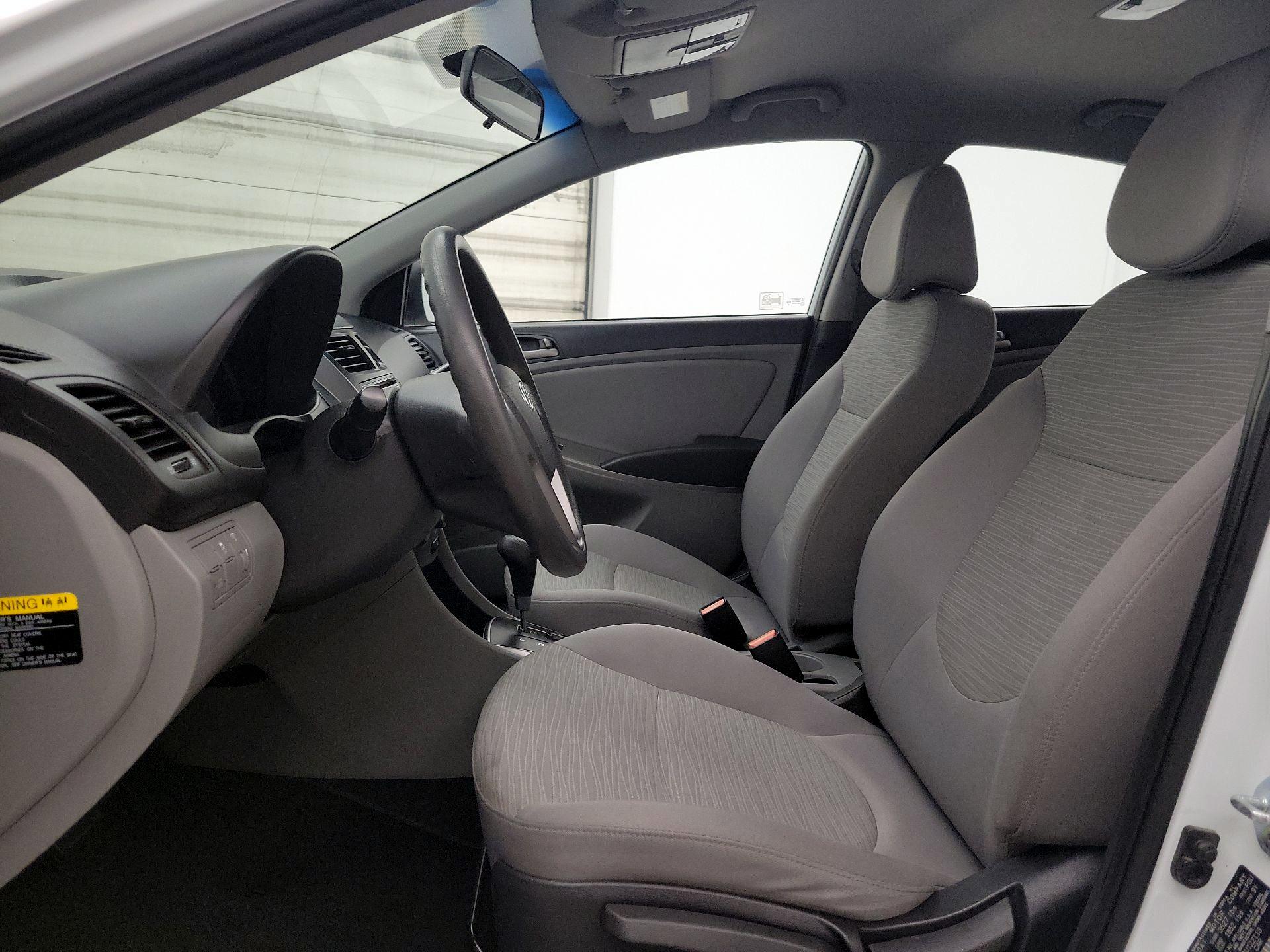 Thumbnail: 2016 Hyundai Accent - 11