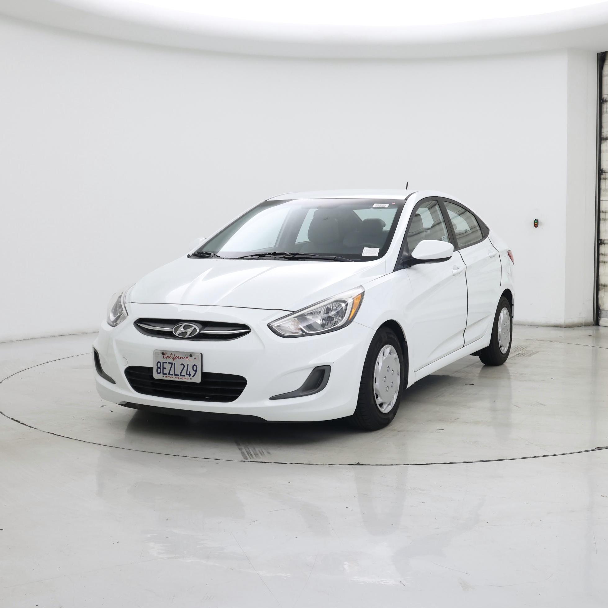 Thumbnail: 2016 Hyundai Accent - 4