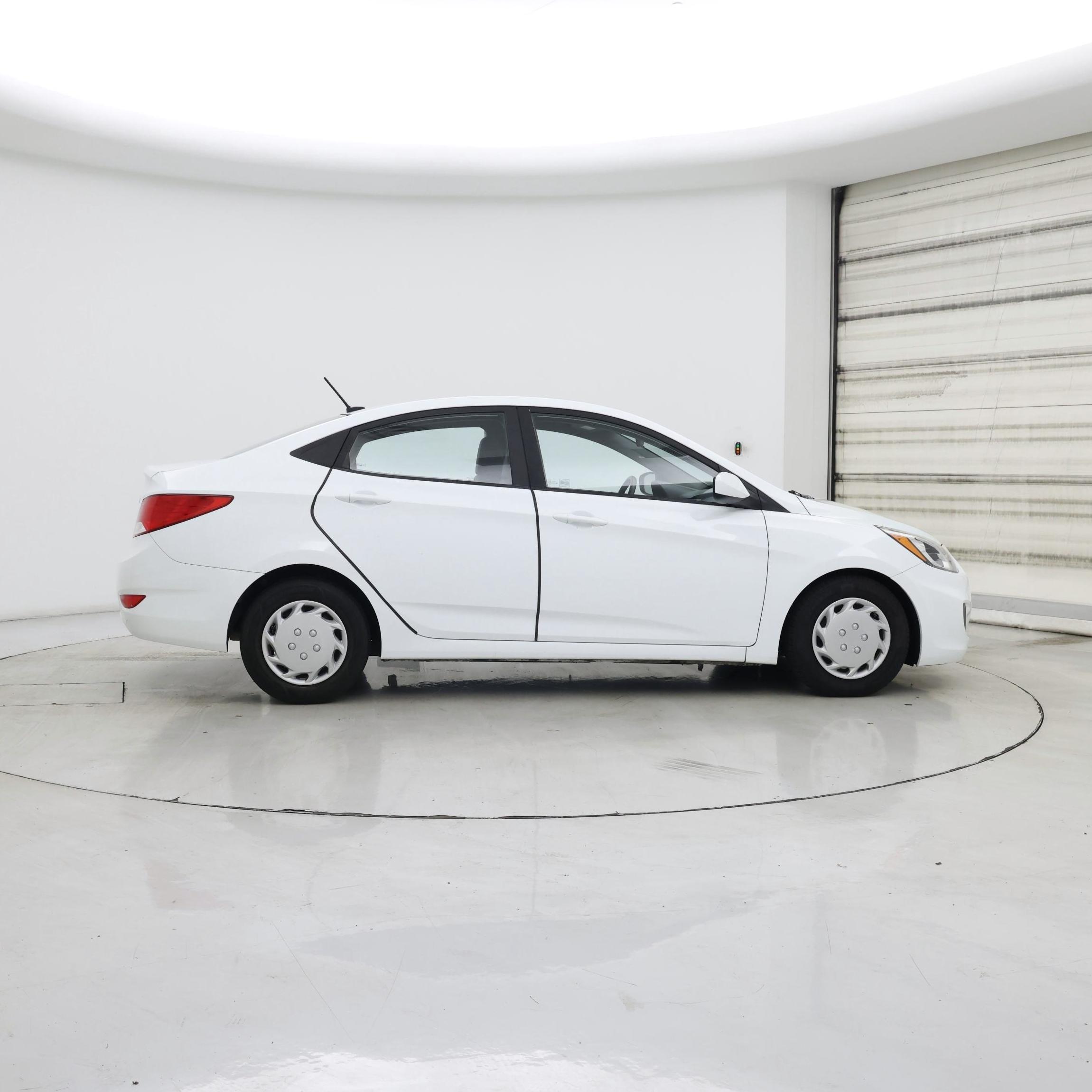 Thumbnail: 2016 Hyundai Accent - 7