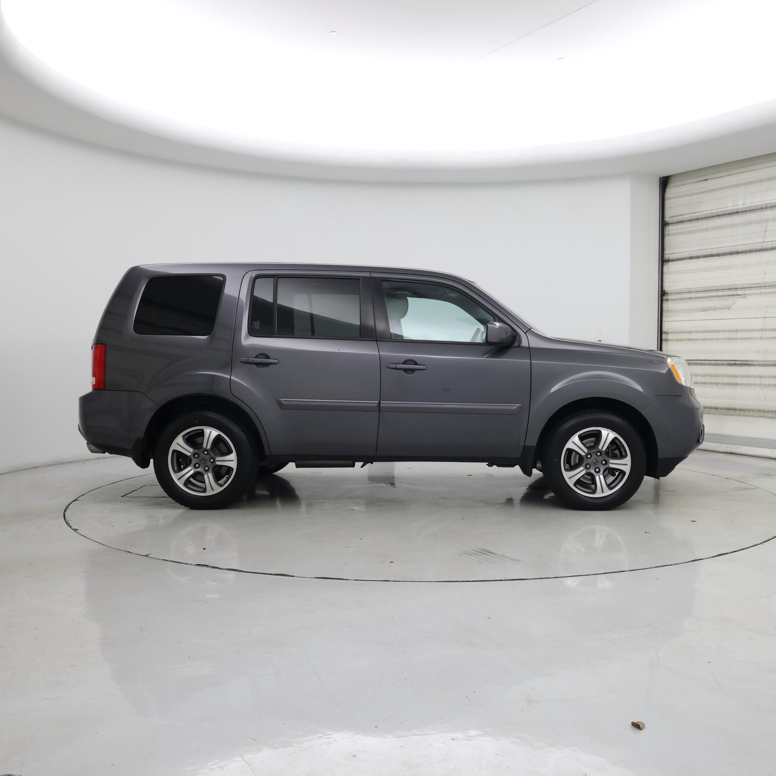 Thumbnail: 2015 Honda Pilot - 7