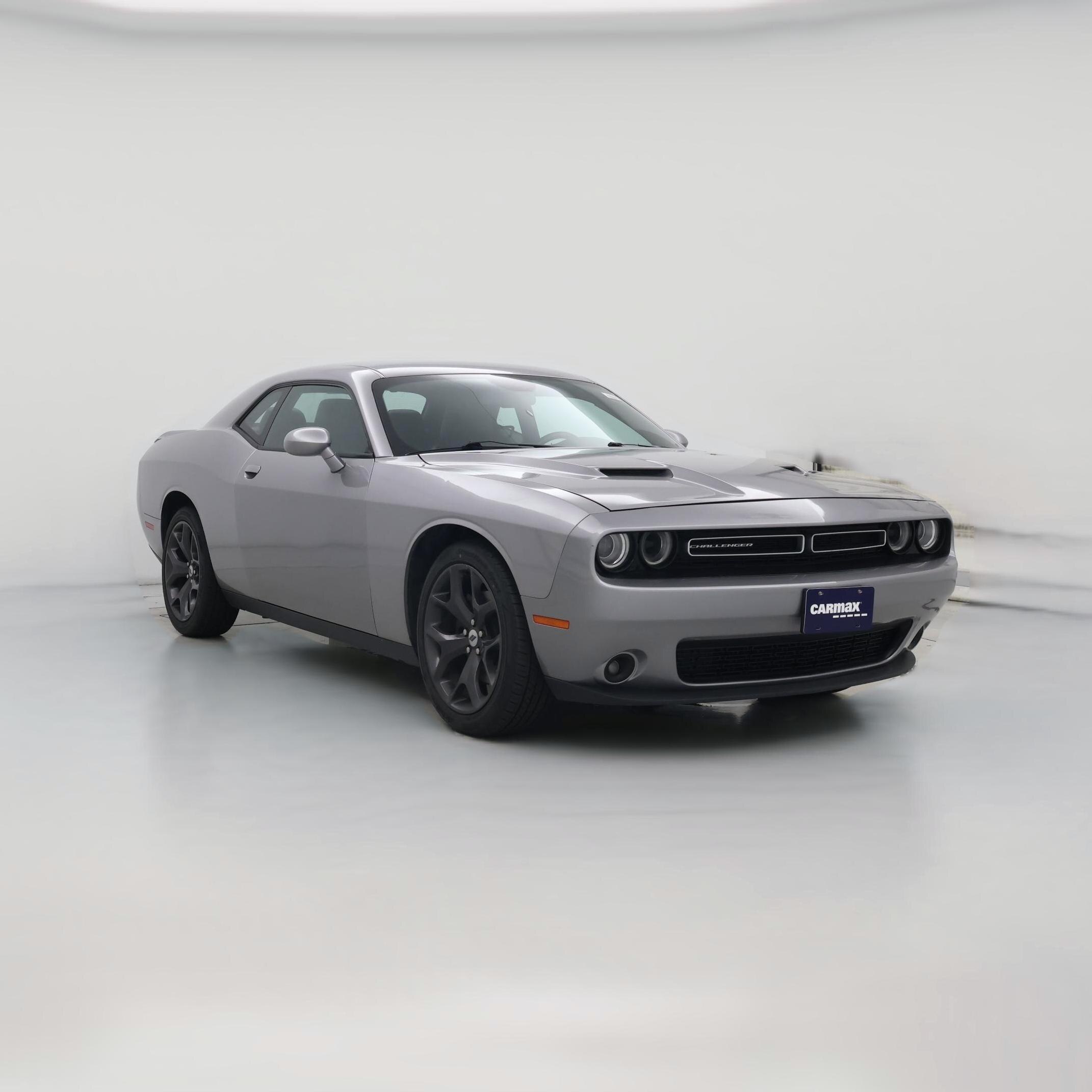 Thumbnail: 2017 Dodge Challenger - 1