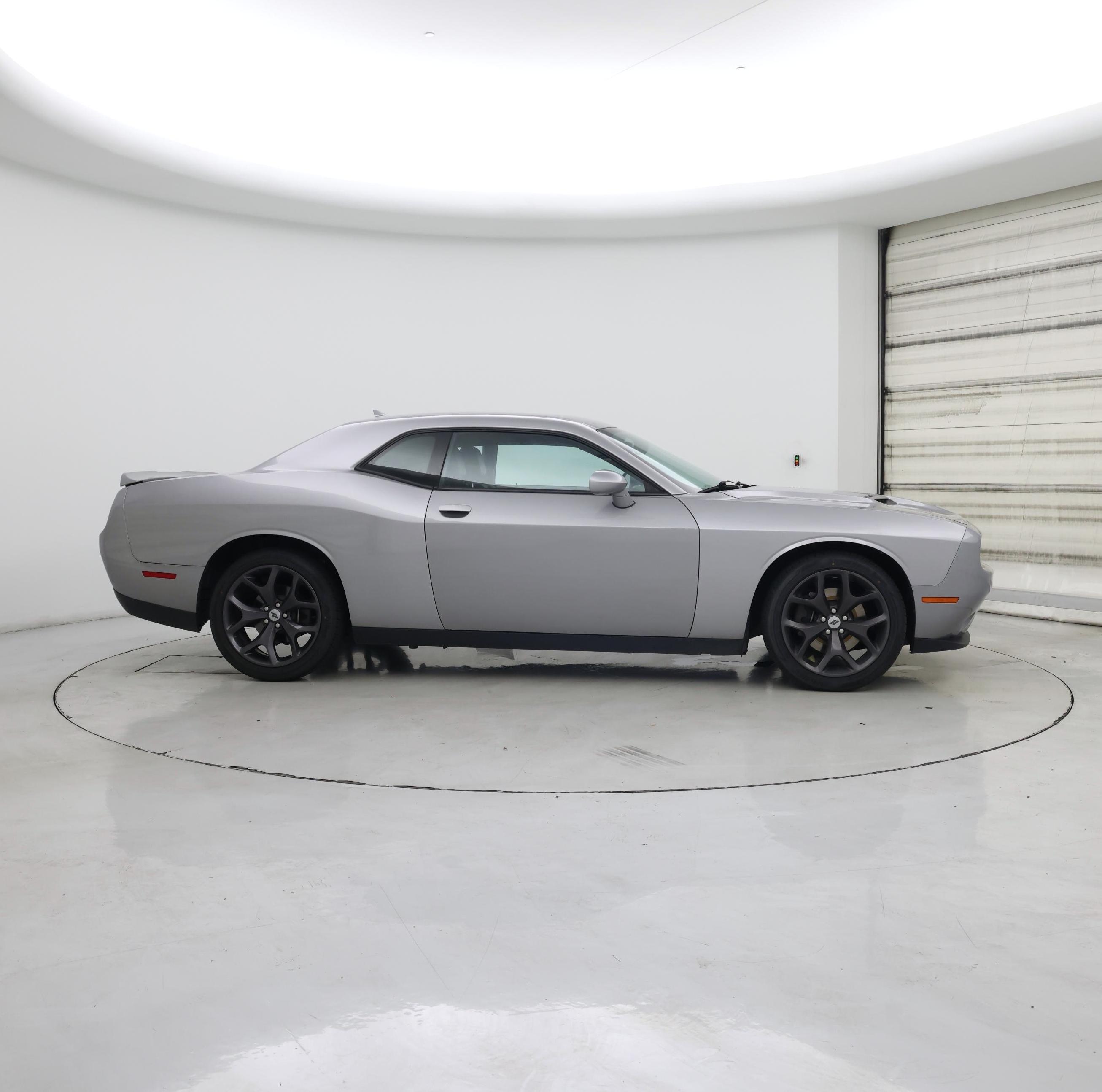 Thumbnail: 2017 Dodge Challenger - 7