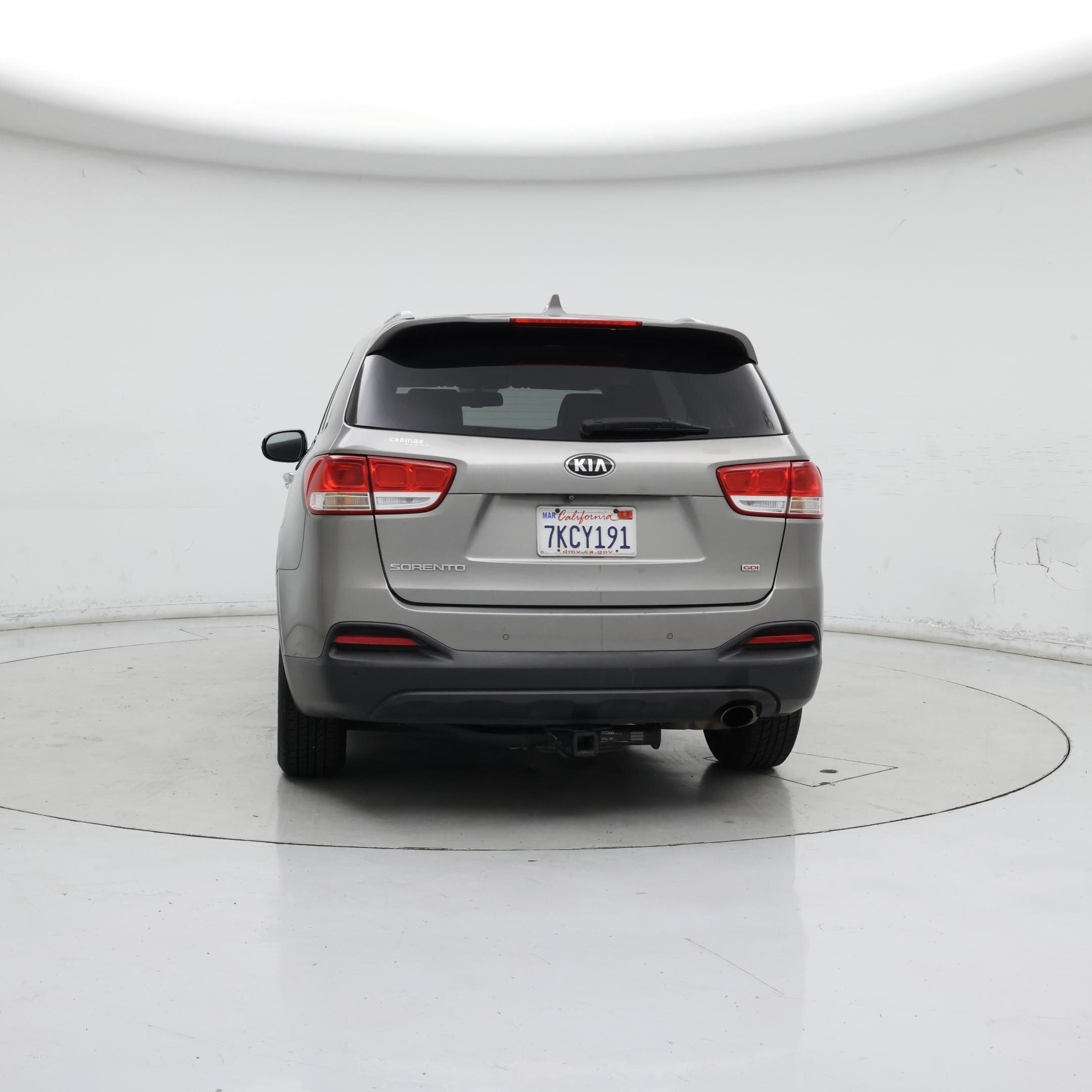 Thumbnail: 2016 Kia Sorento - 6