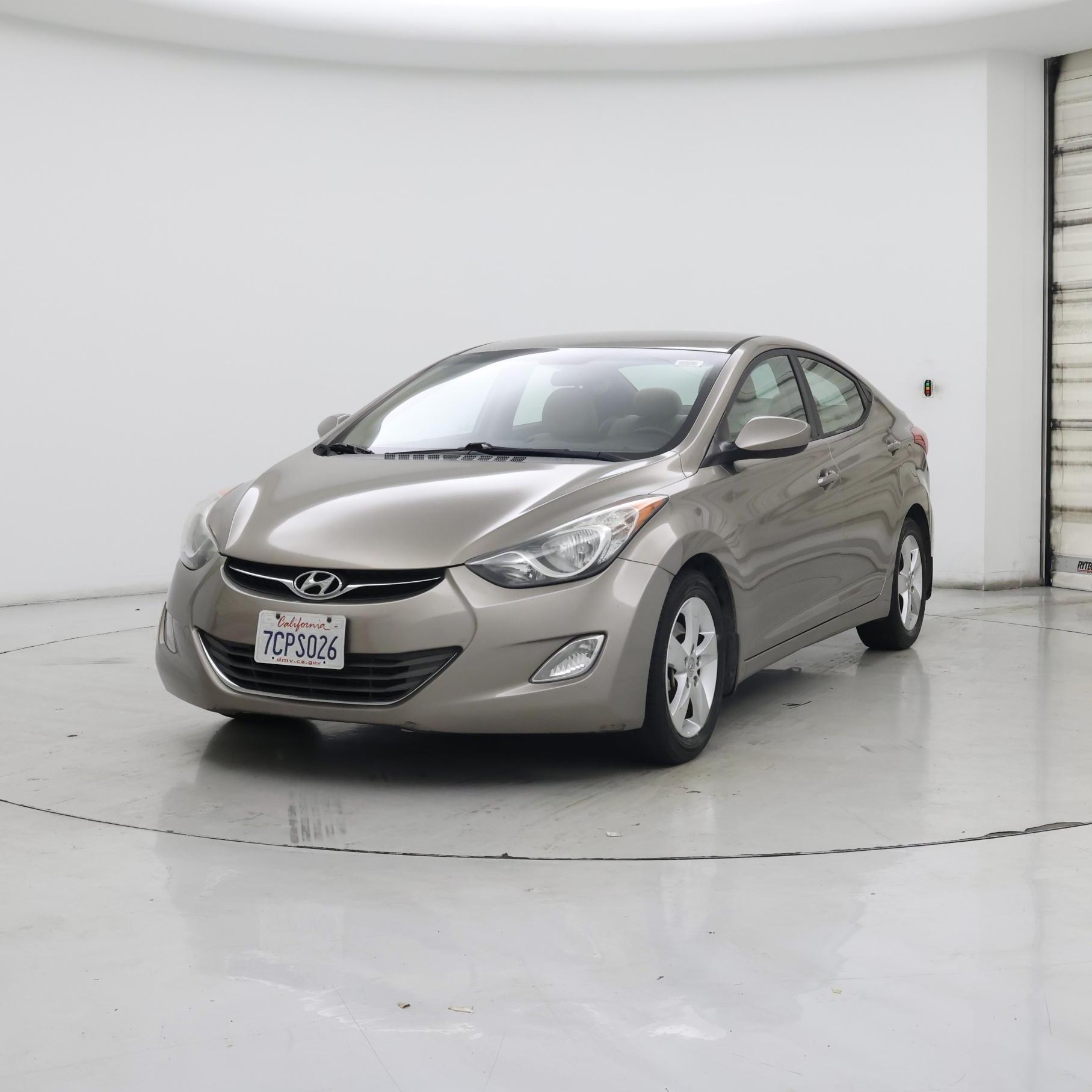 Thumbnail: 2013 Hyundai Elantra - 4
