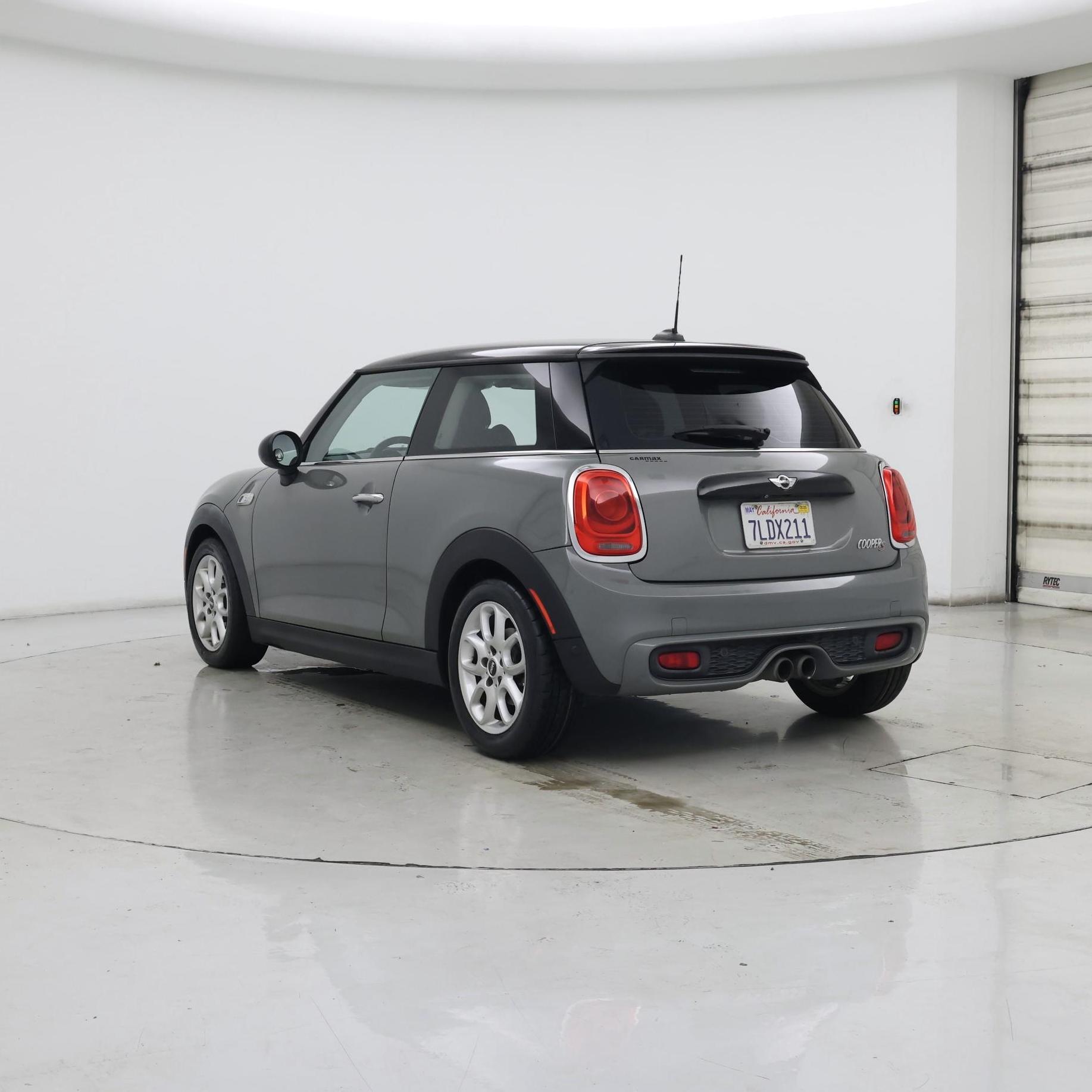 Thumbnail: 2015 MINI Cooper Hardtop - 2