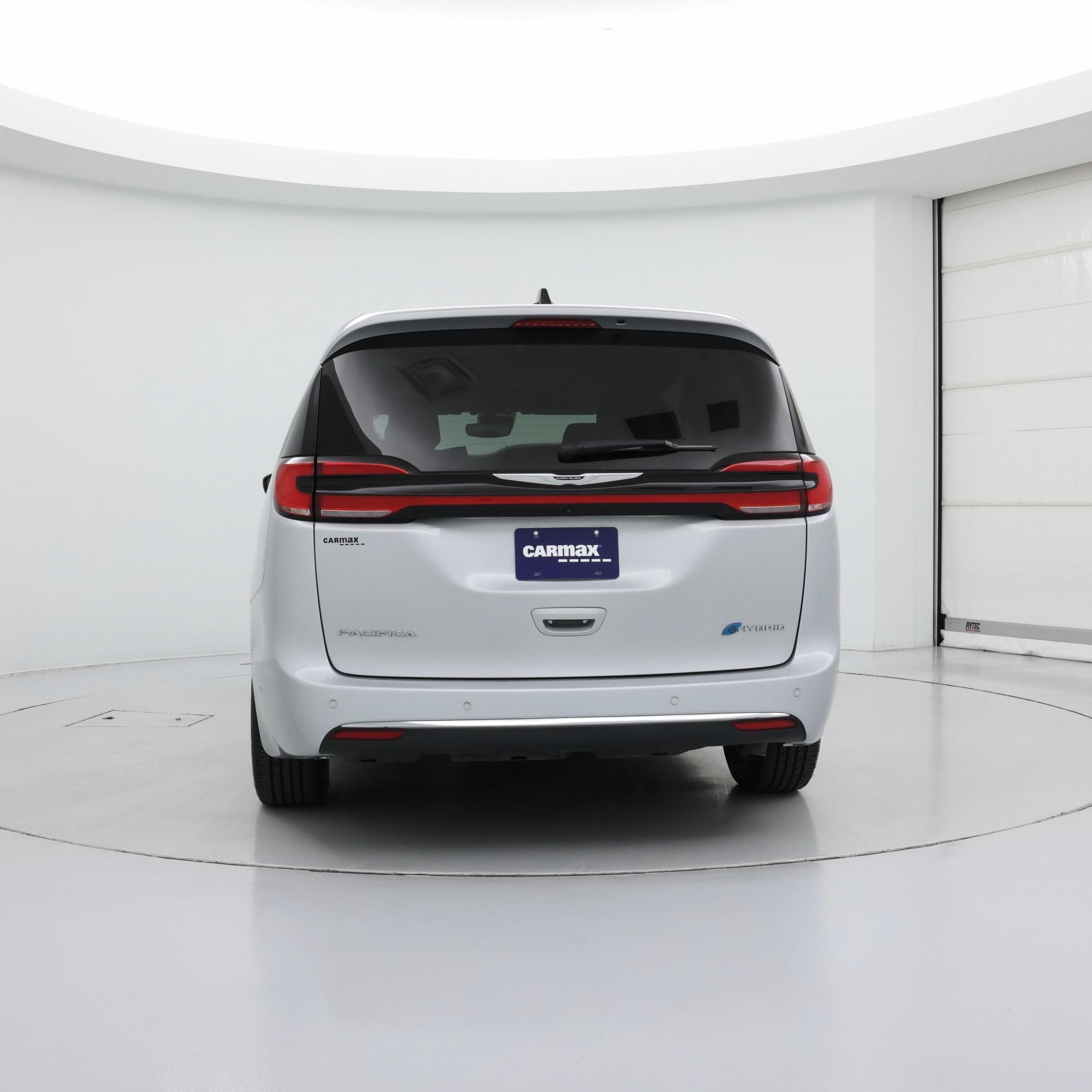 Thumbnail: 2023 Chrysler Pacifica - 6