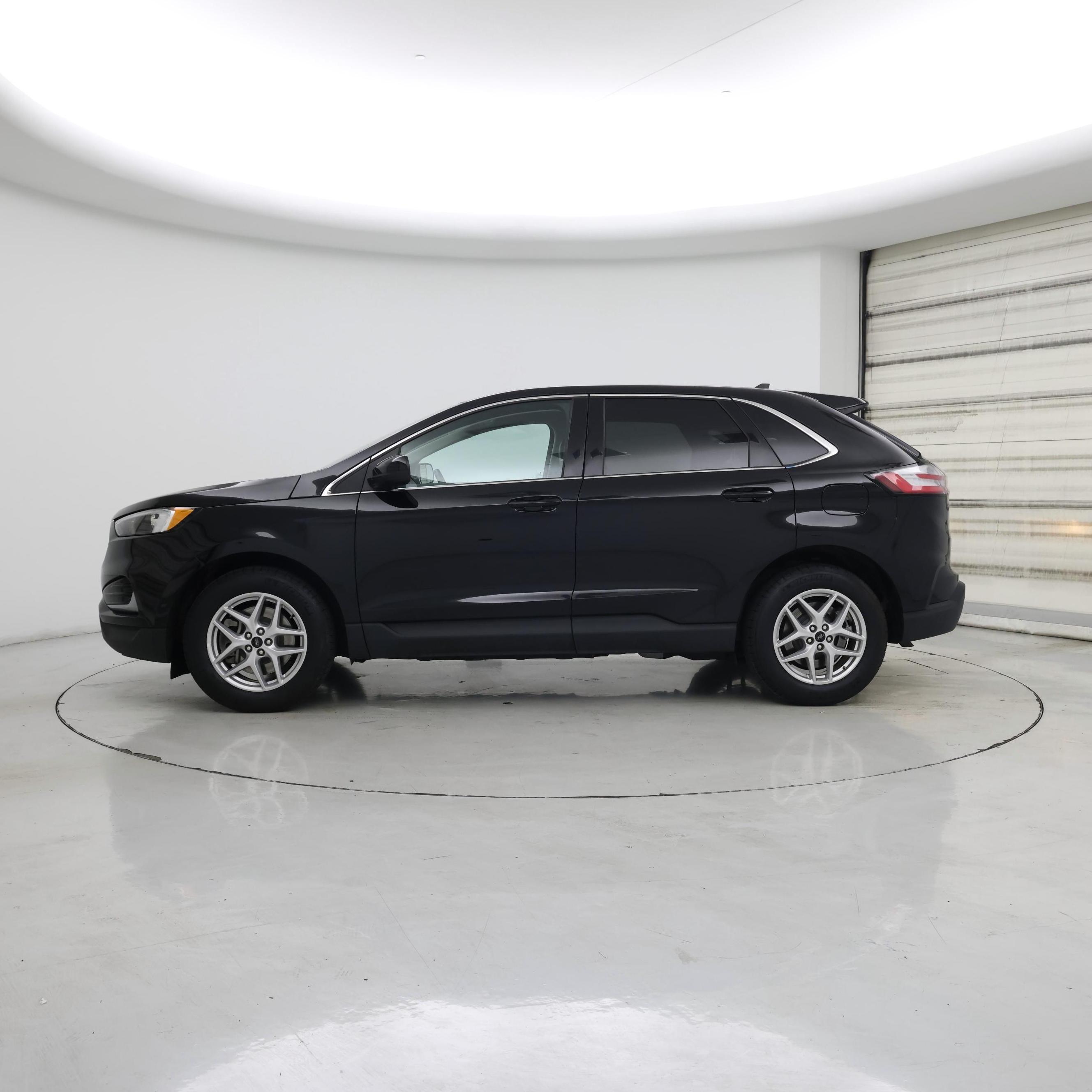 Thumbnail: 2024 Ford Edge - 3