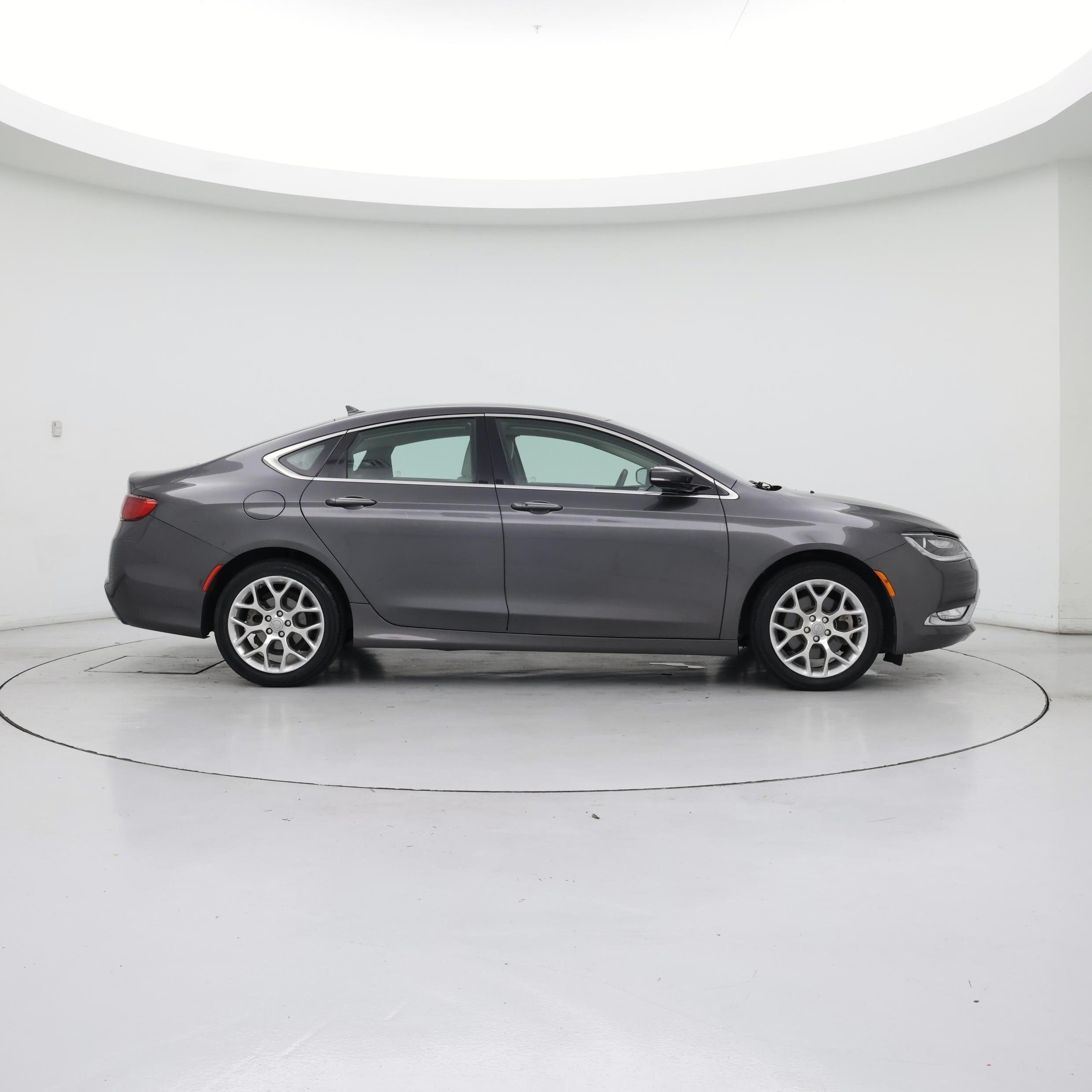 Thumbnail: 2015 Chrysler 200 - 7