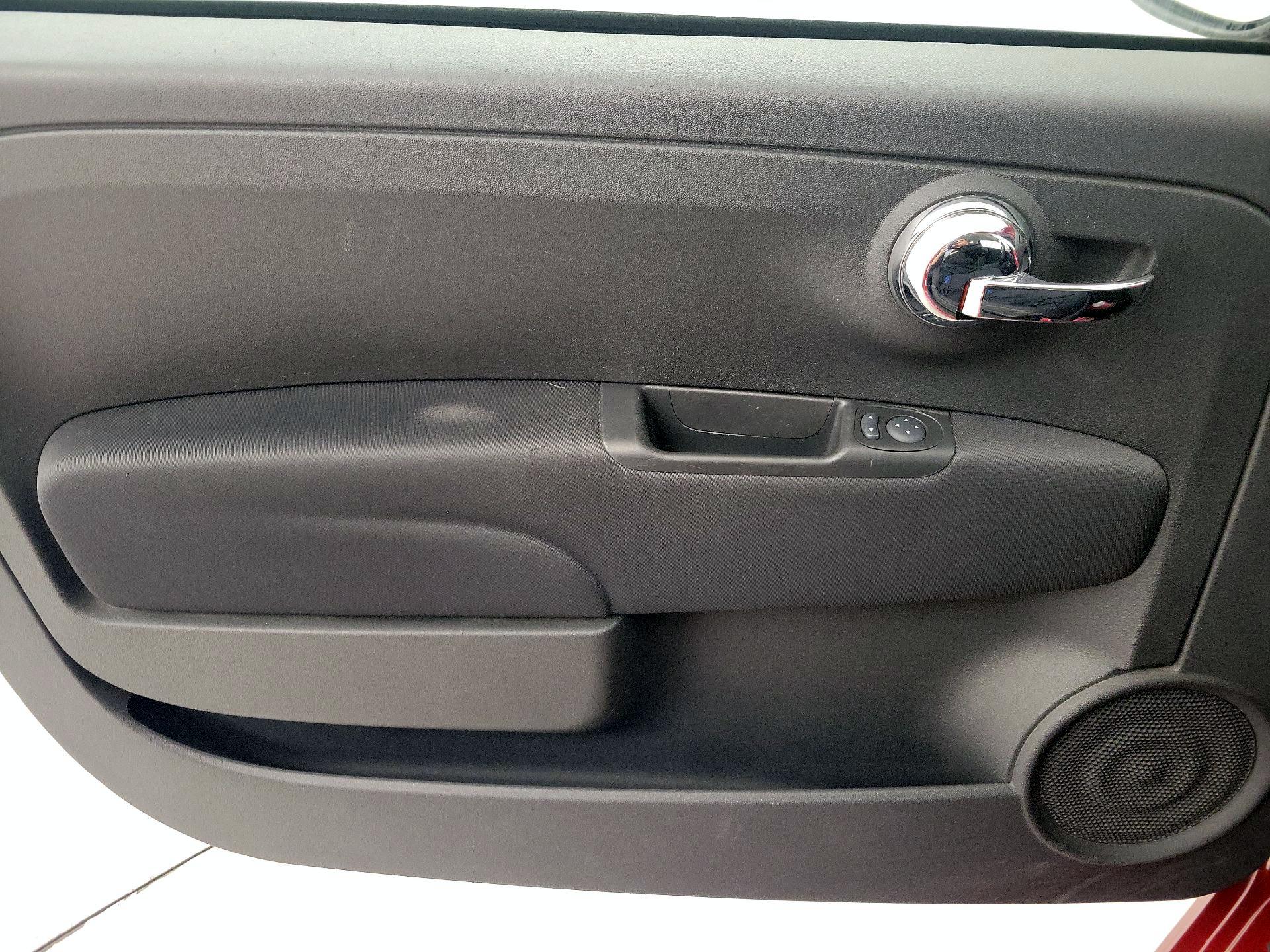 Thumbnail: 2015 Fiat 500 - 10
