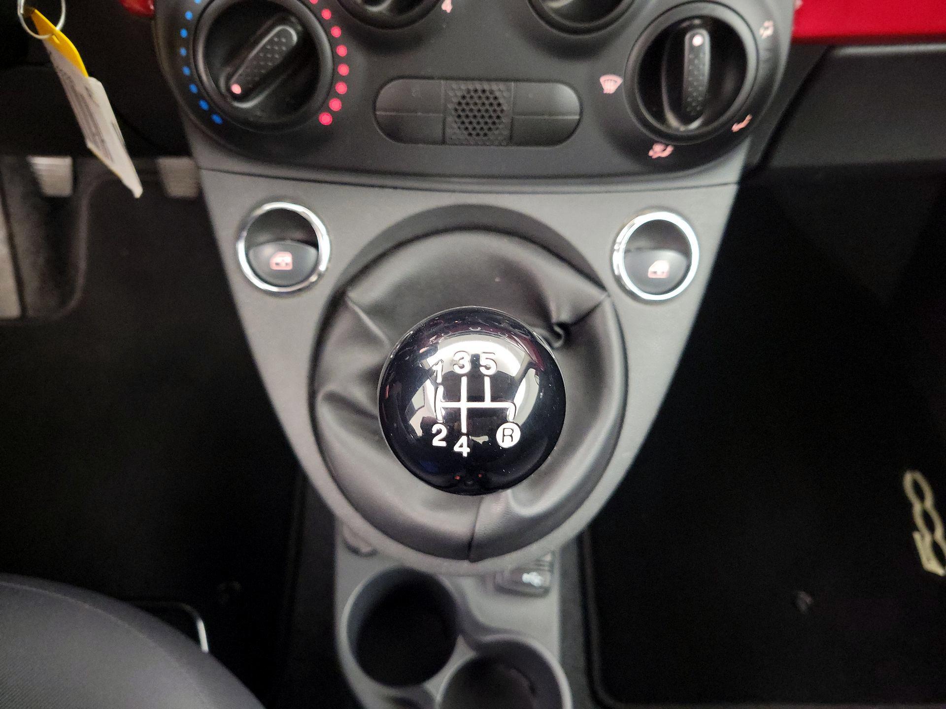 Thumbnail: 2015 Fiat 500 - 14