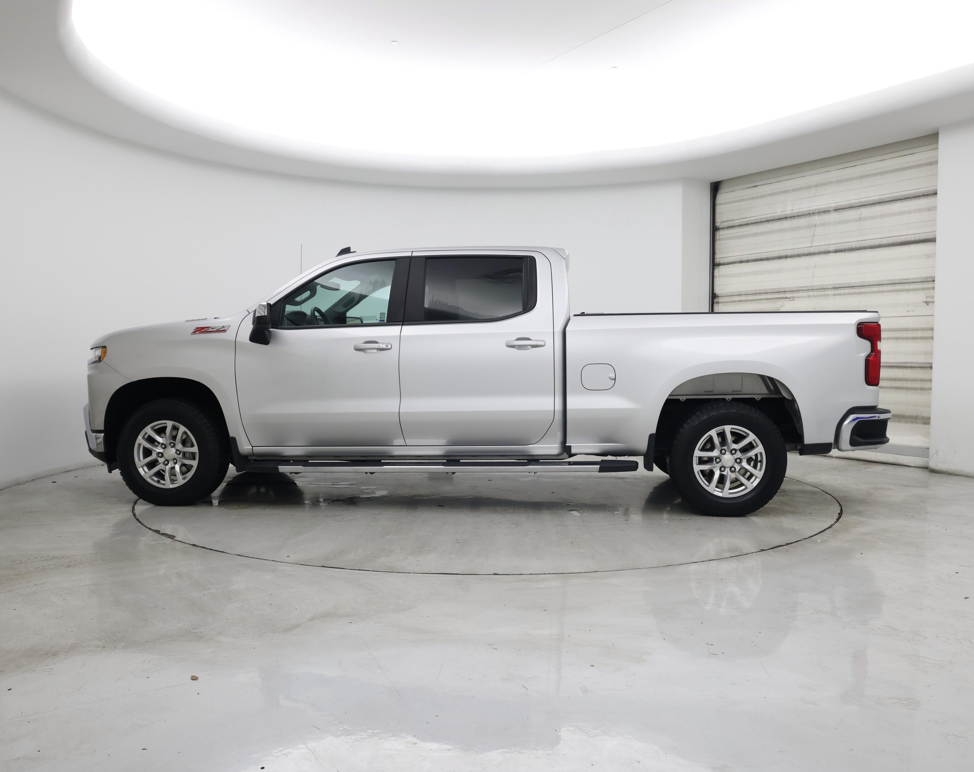 Thumbnail: 2022 Chevrolet Silverado 1500 - 3