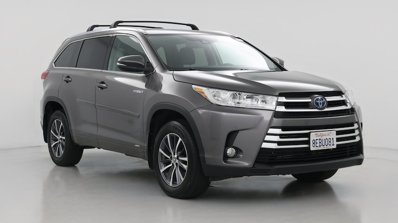 2018 Toyota Highlander XLE Hero Image