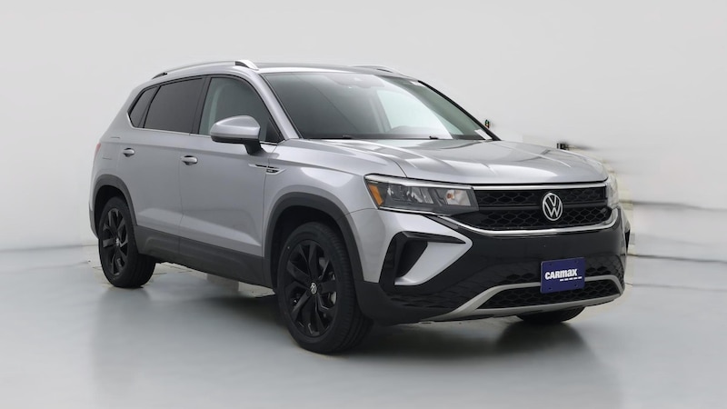 2023 Volkswagen Taos SE Hero Image