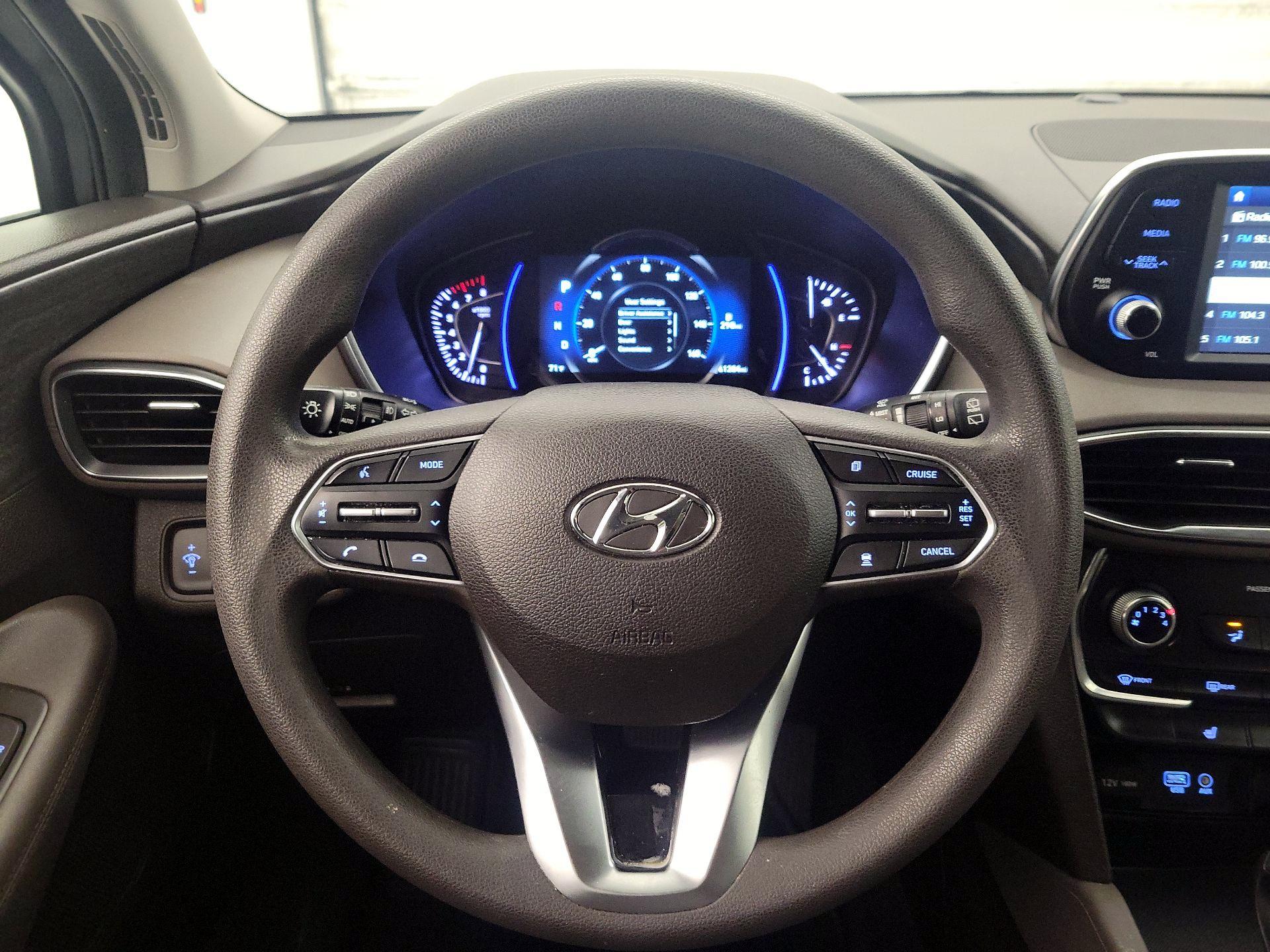 Thumbnail: 2019 Hyundai Santa Fe - 10