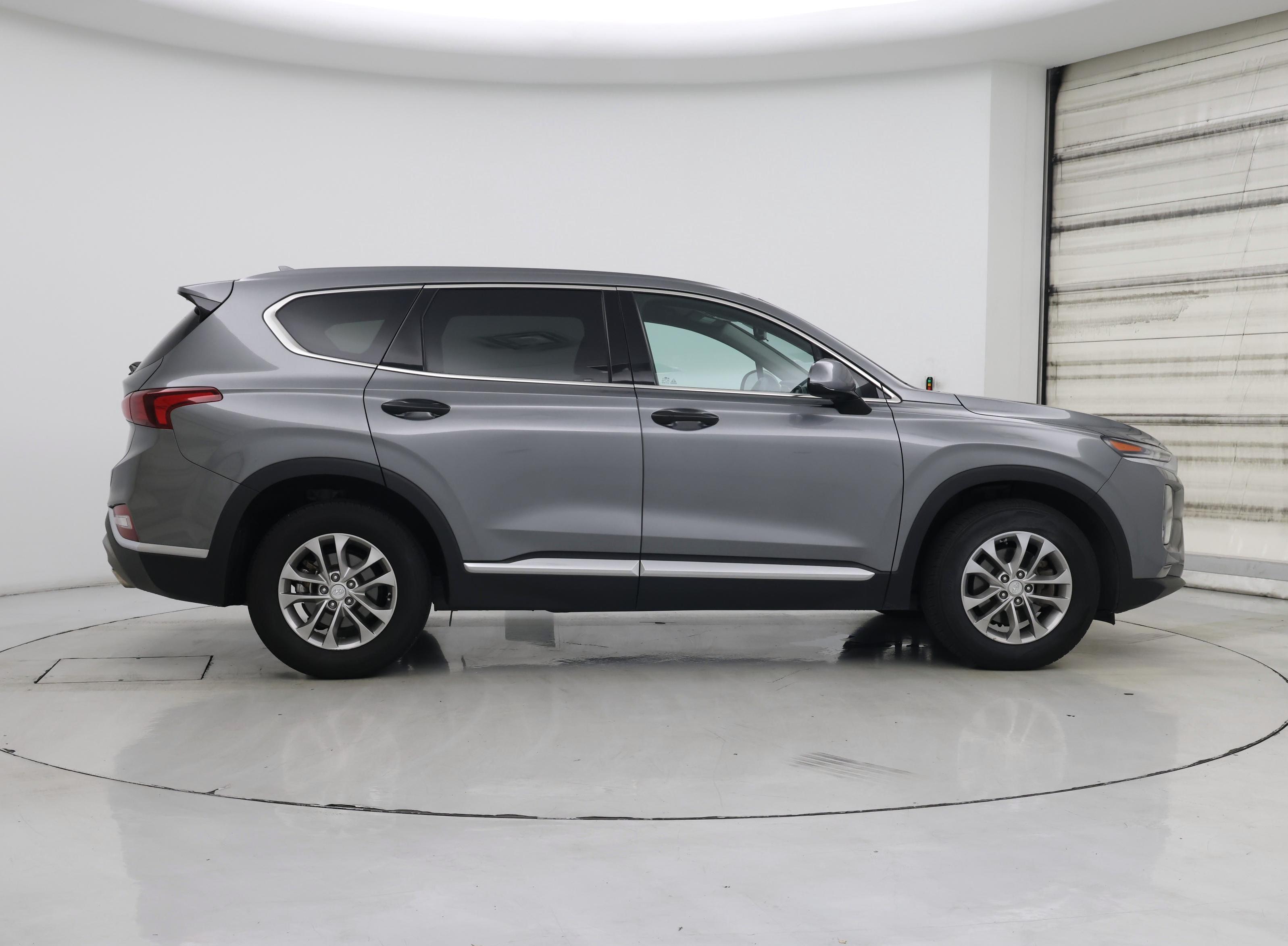 Thumbnail: 2019 Hyundai Santa Fe - 7