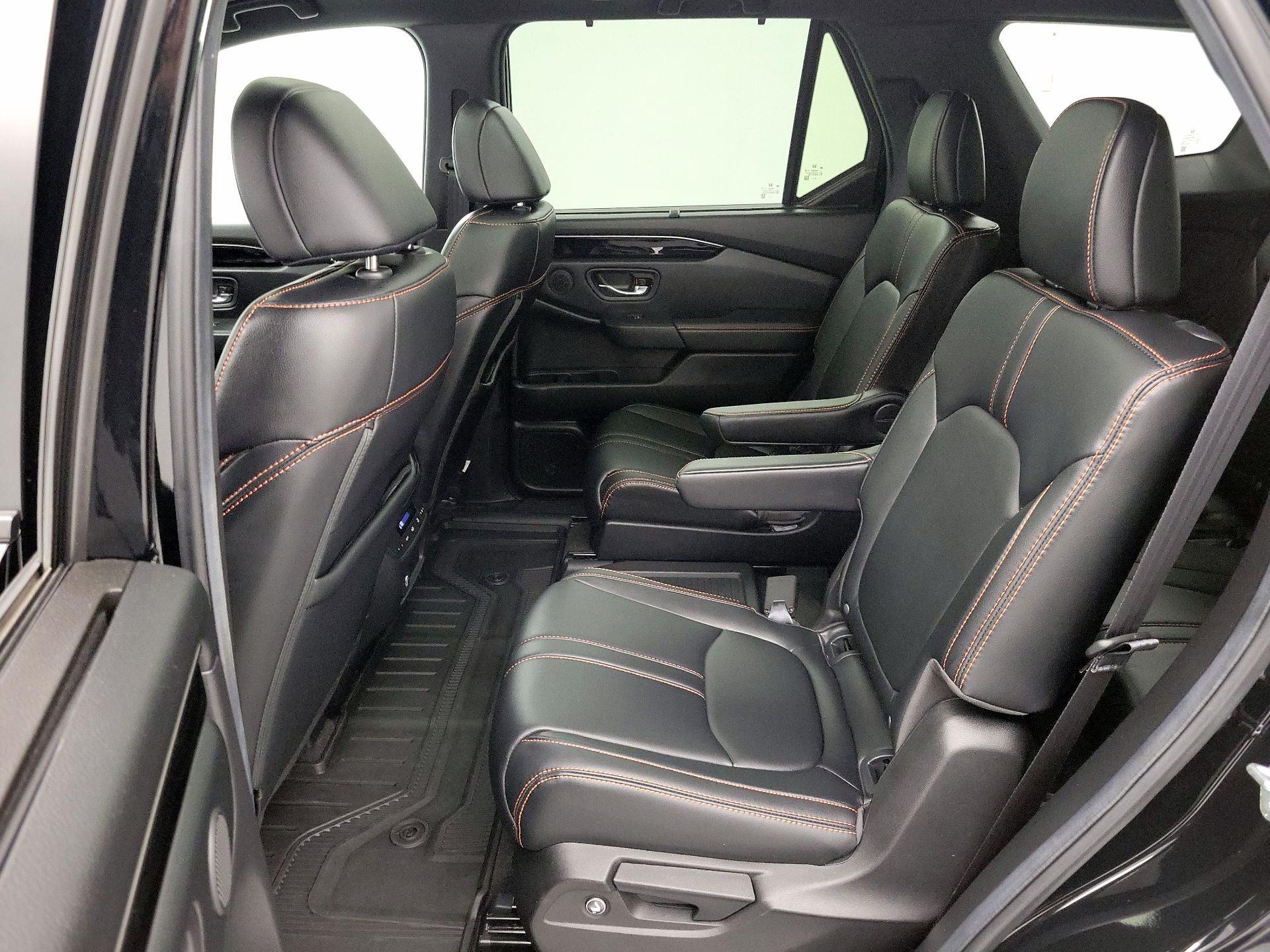 Thumbnail: 2024 Honda Pilot - 20