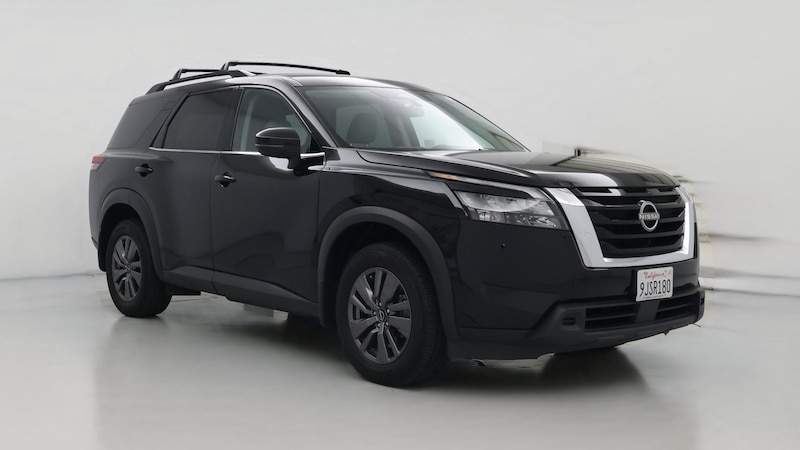 2024 Nissan Pathfinder SV Hero Image