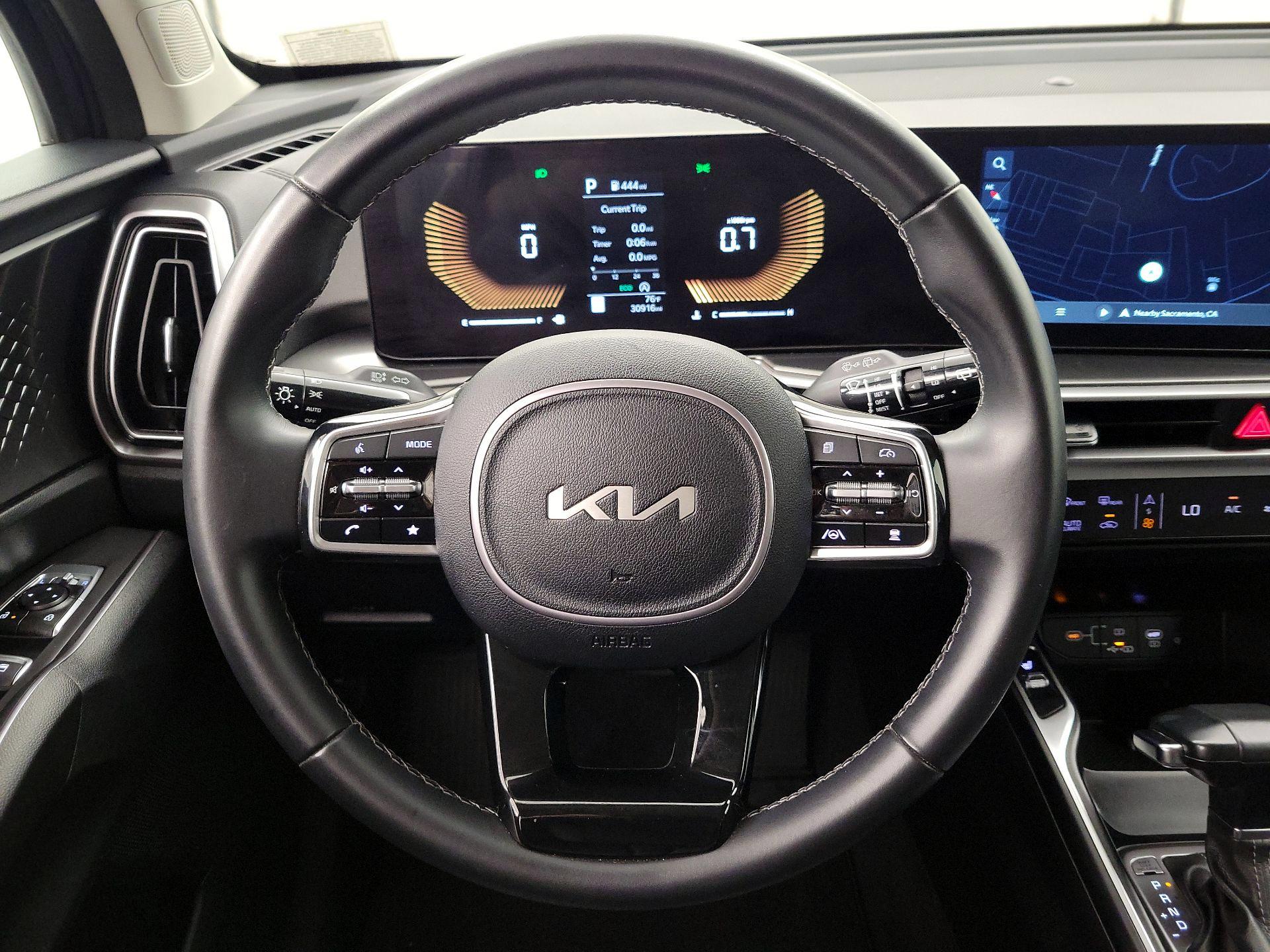 Thumbnail: 2024 Kia Sorento - 10