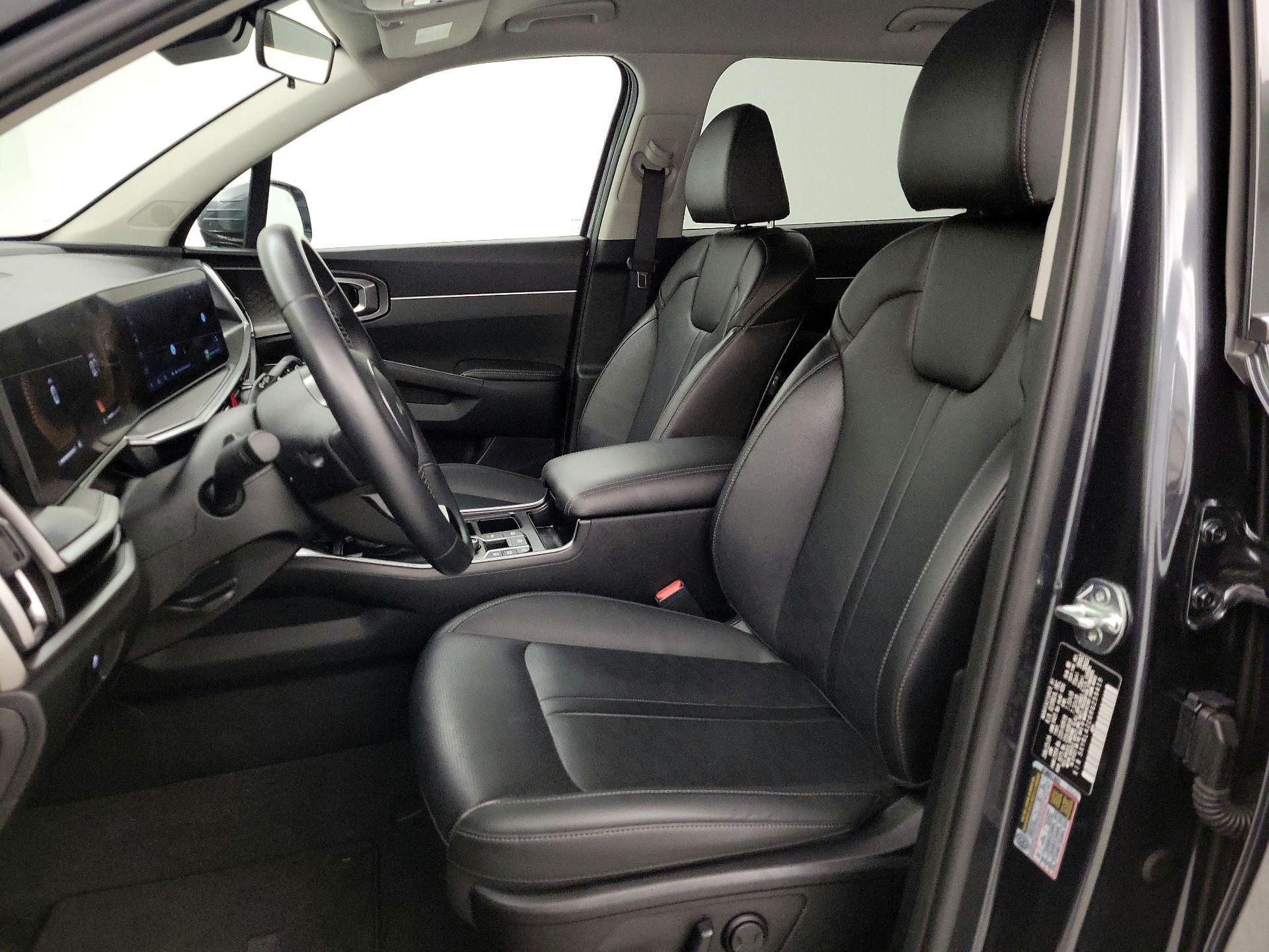 Thumbnail: 2024 Kia Sorento - 11