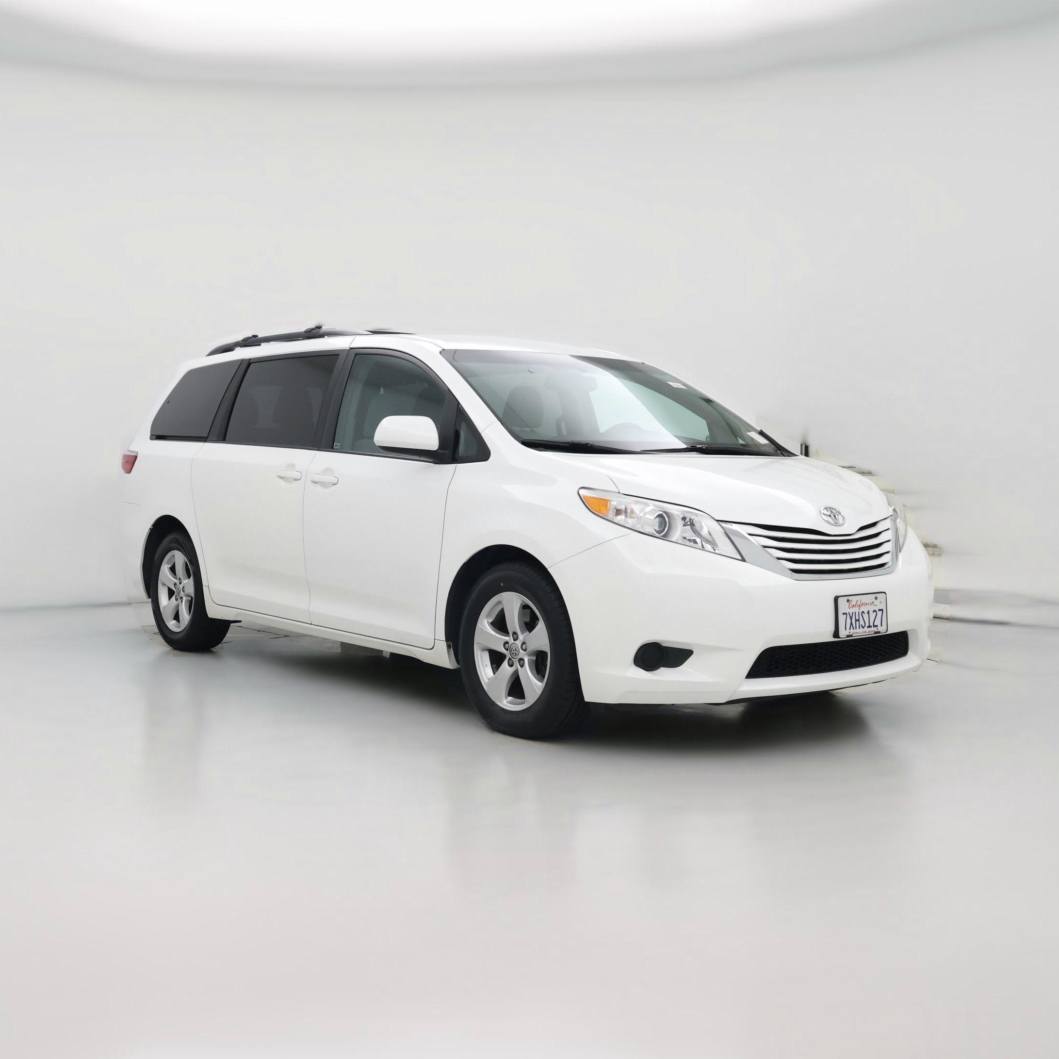 Thumbnail: 2017 Toyota Sienna - 1