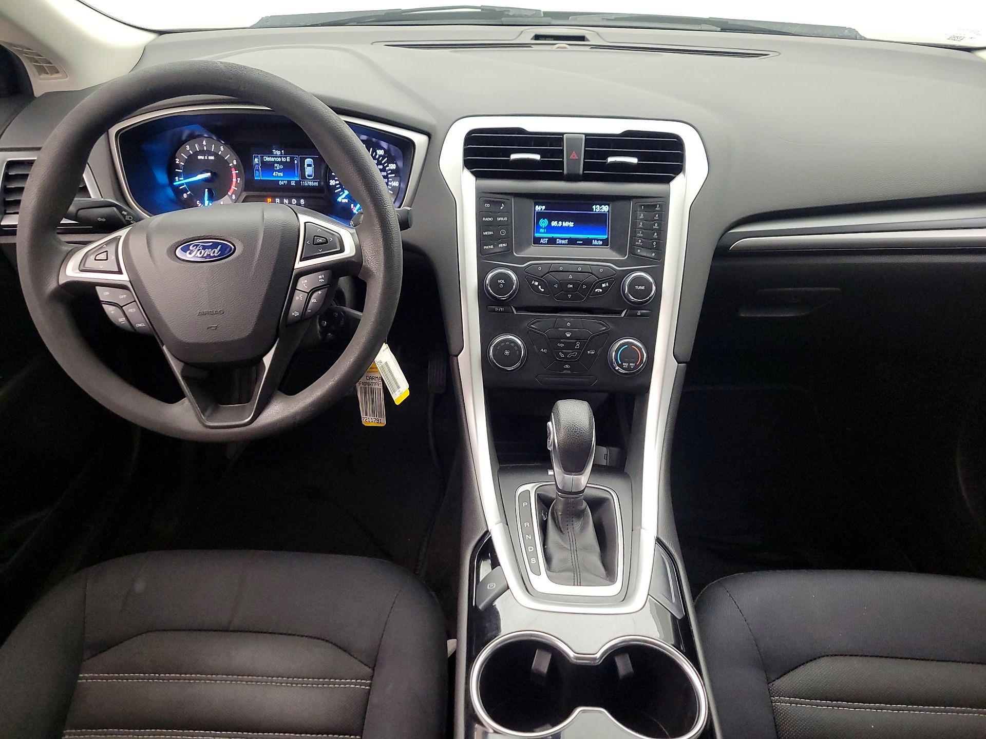 Thumbnail: 2015 Ford Fusion - 9
